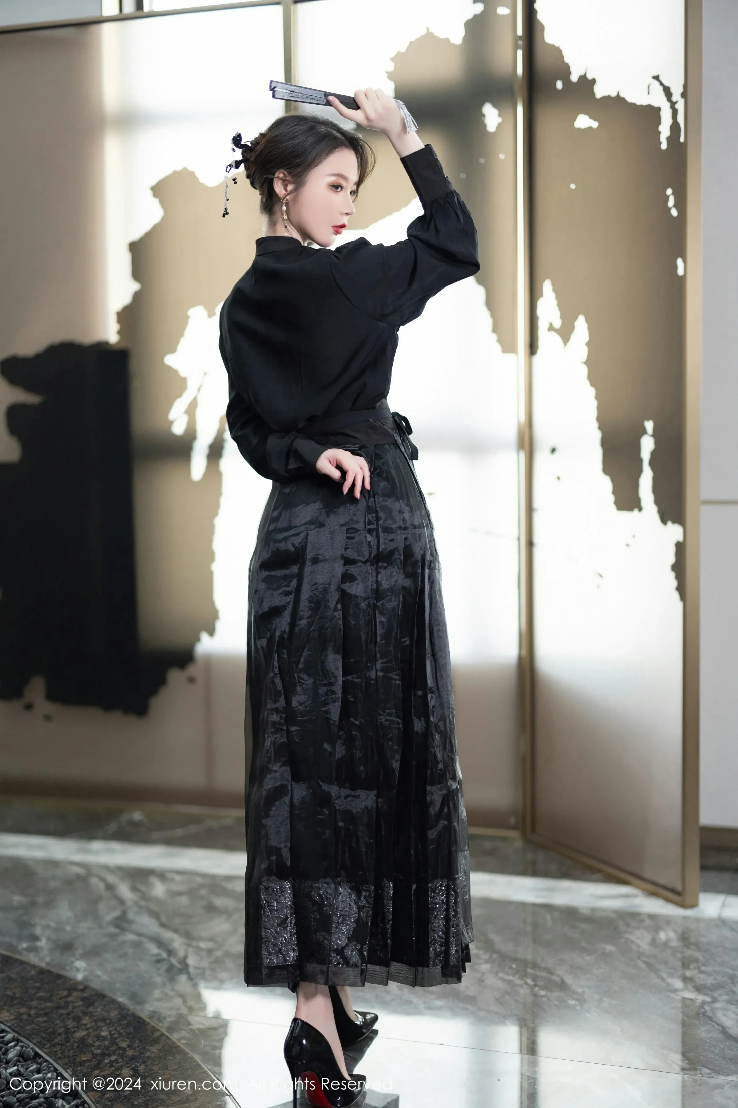 图片[2]-XiuRen 秀人 No.8465 梦心玥 [82P]-COS写真在线网