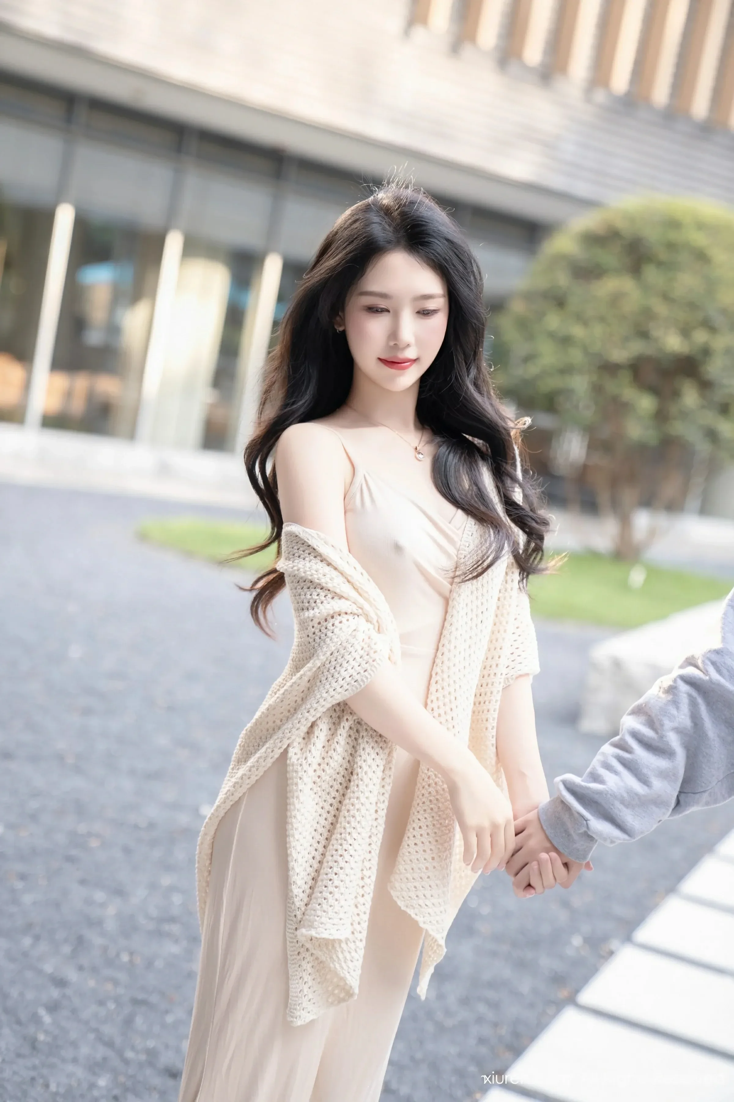 图片[2]-XiuRen 秀人 No.8559 利世 [84P]-COS写真在线网