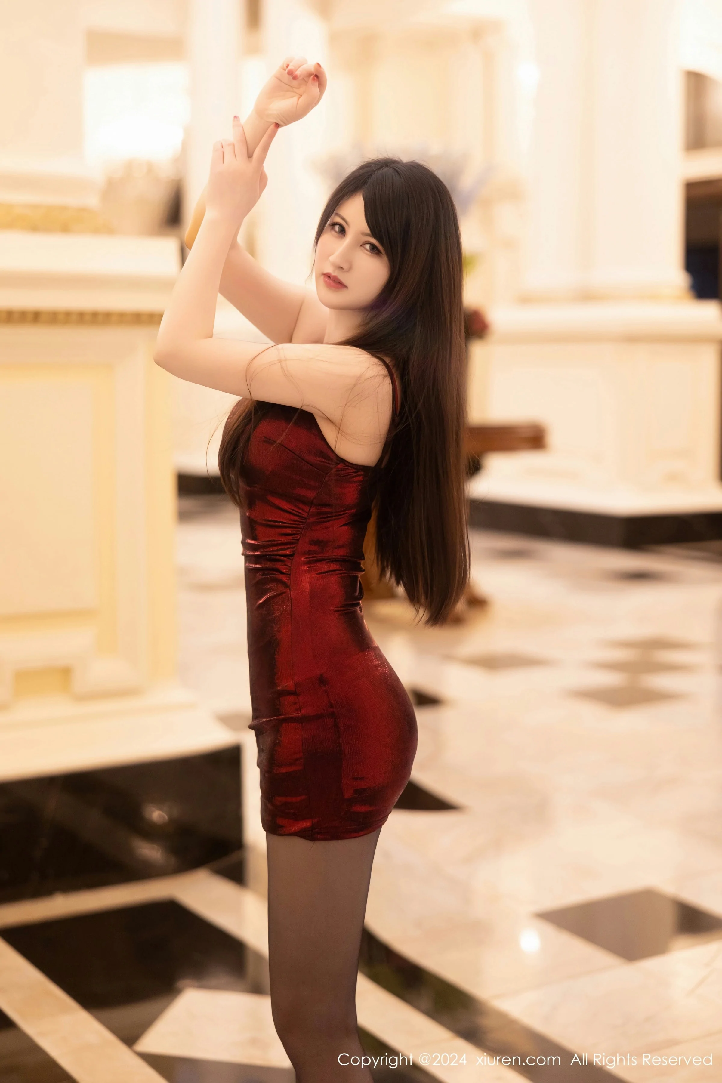 图片[4]-XiuRen 秀人 No.8569 诗诗kiki [83P]-COS写真在线网