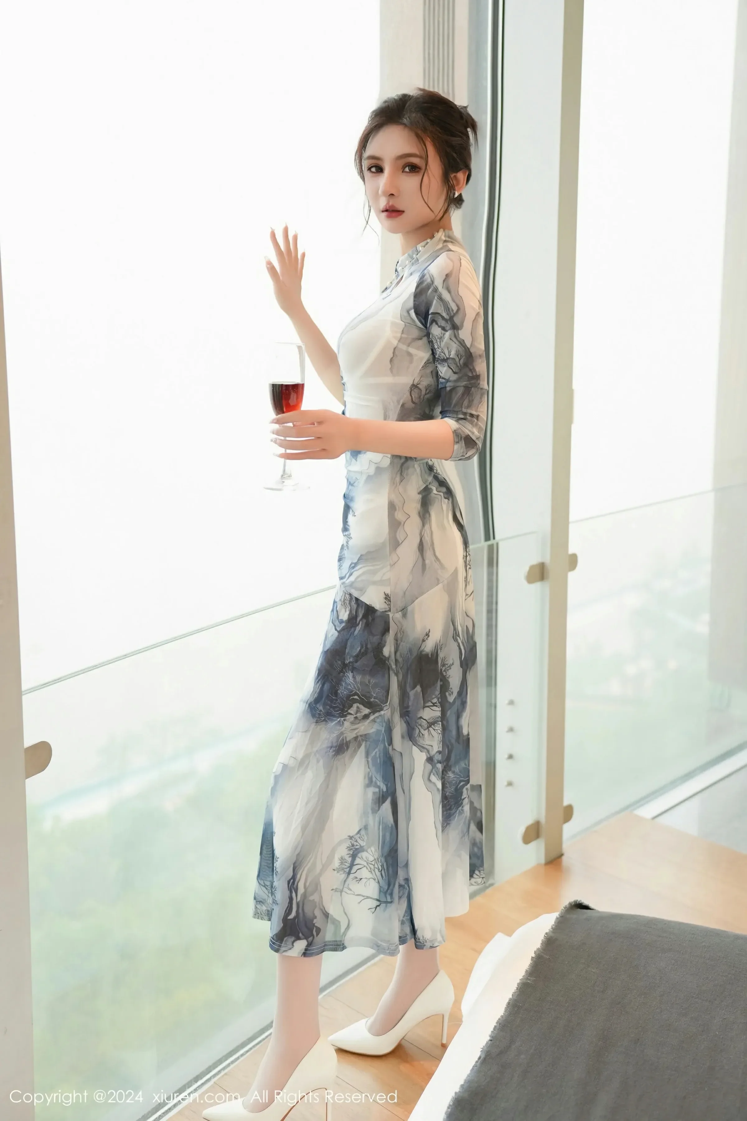 图片[3]-XiuRen 秀人 No.8587 Emily尹菲 [117P]-COS写真在线网