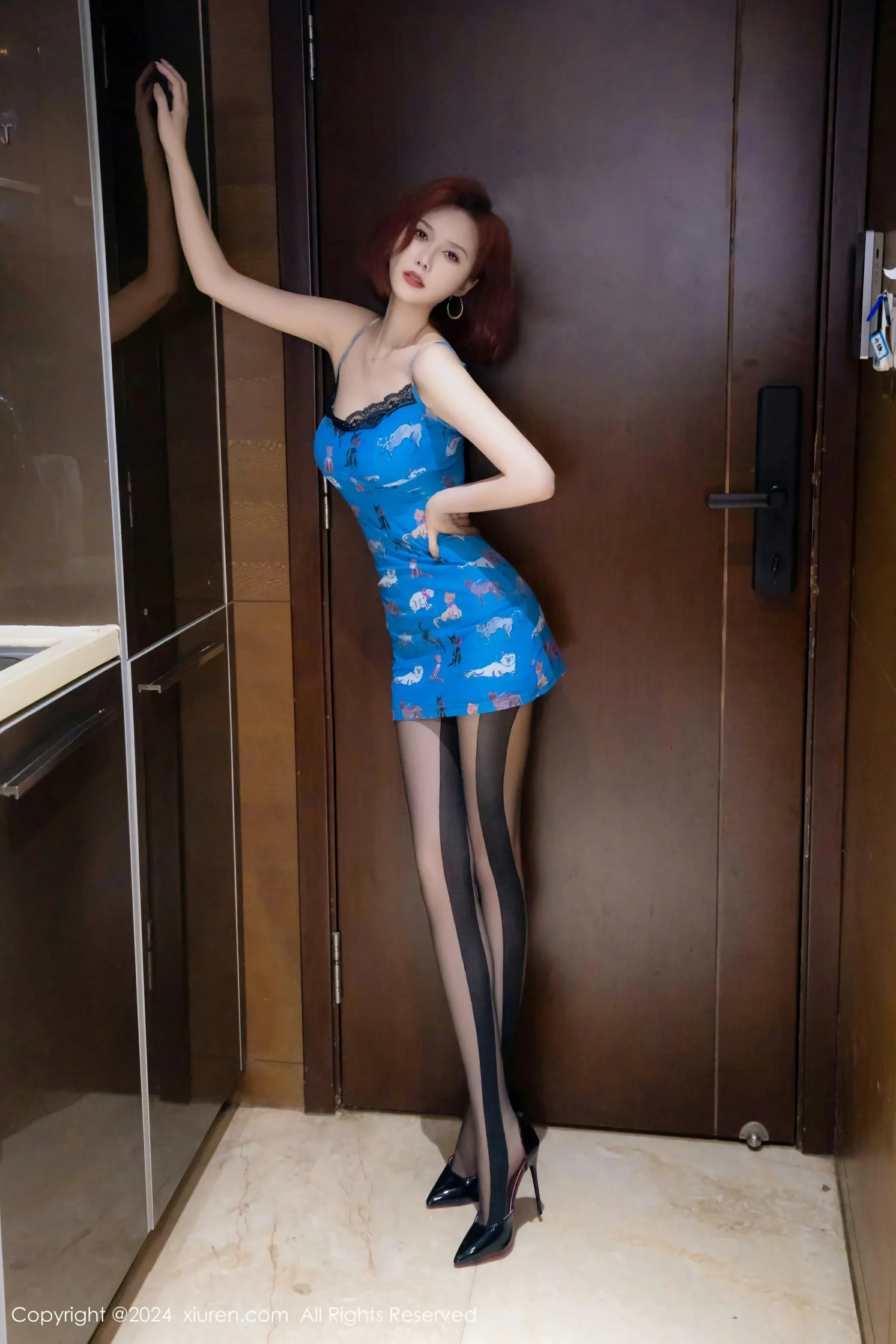 图片[3]-XiuRen 秀人 No.8608 新人模特 白芷yy [85P]-COS写真在线网