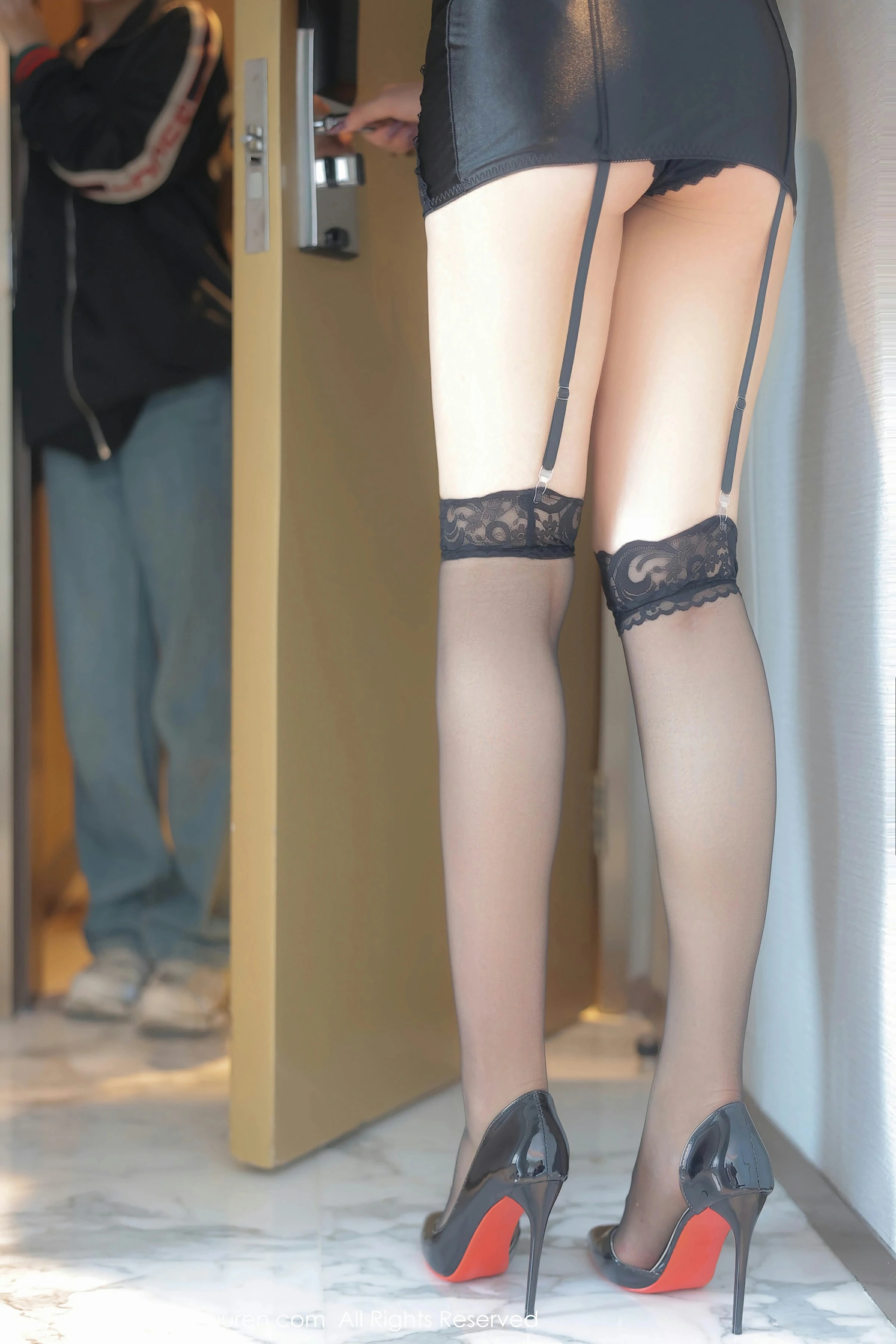图片[4]-XiuRen 秀人 No.8668 周周不吃香菜 模特合集 [85P]-COS写真在线网
