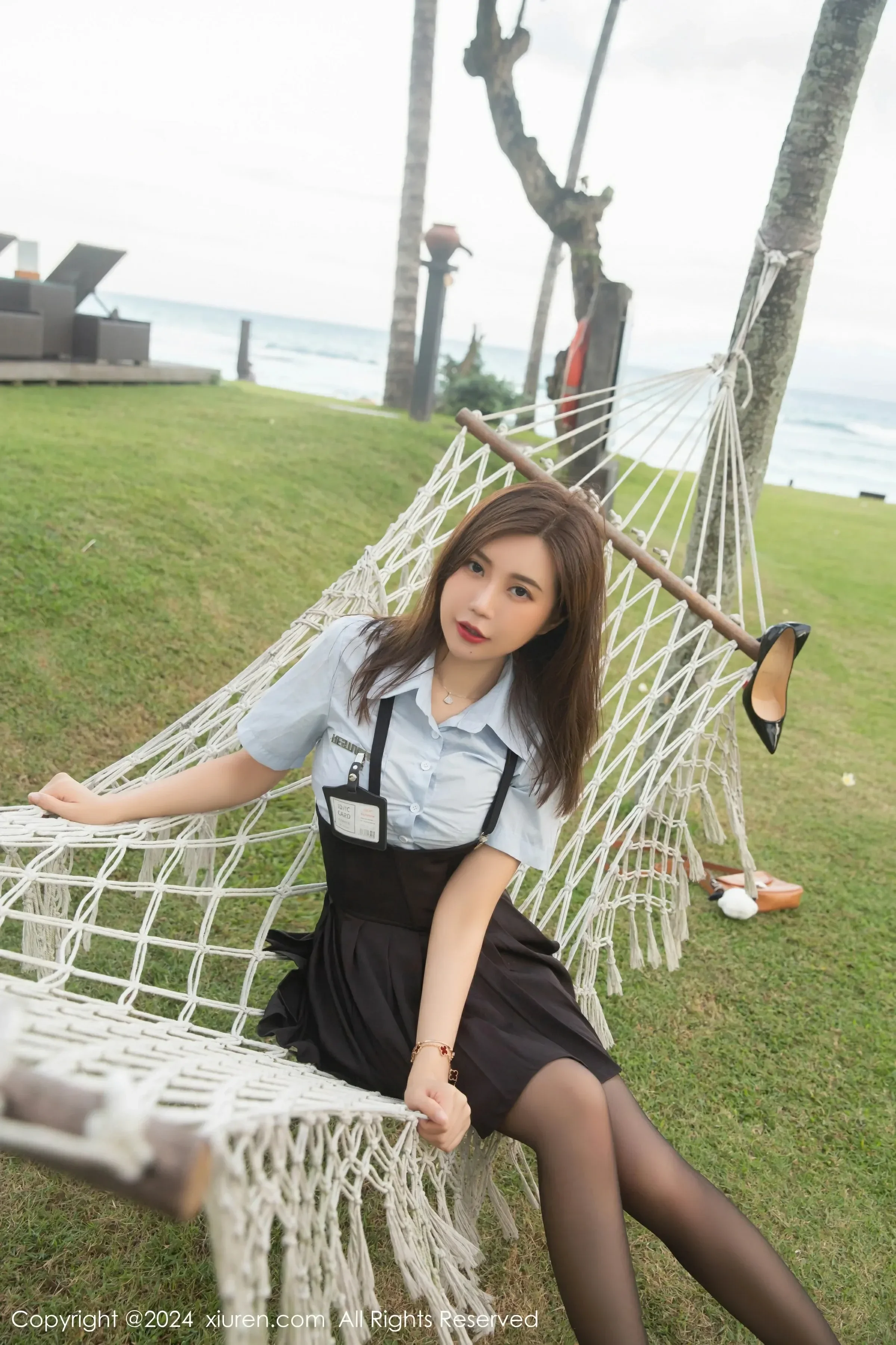 图片[5]-XiuRen 秀人 No.8752 绮里嘉ula [80P]-COS写真在线网