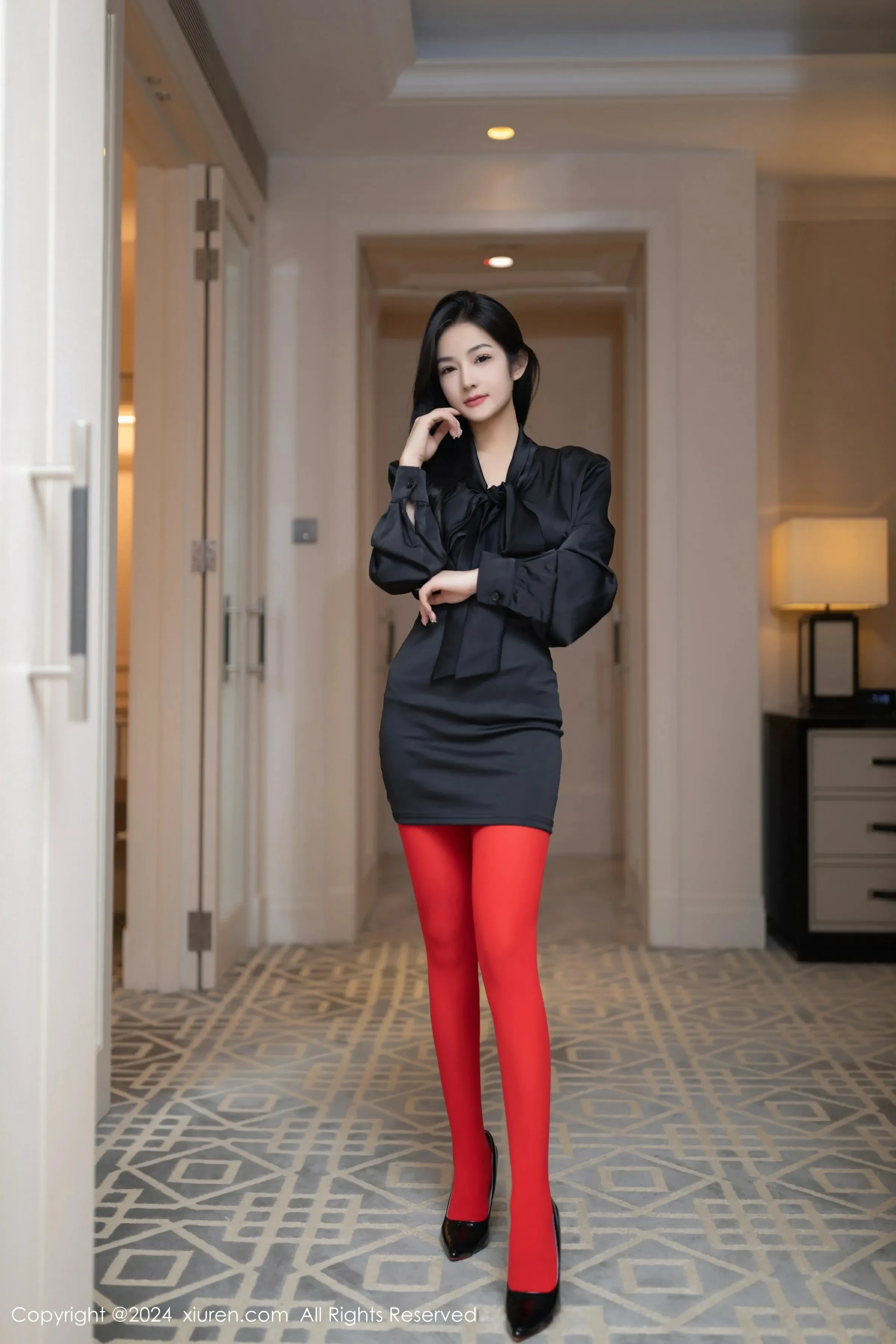 图片[2]-XiuRen 秀人 No.8801 谭小灵 [80P]-COS写真在线网