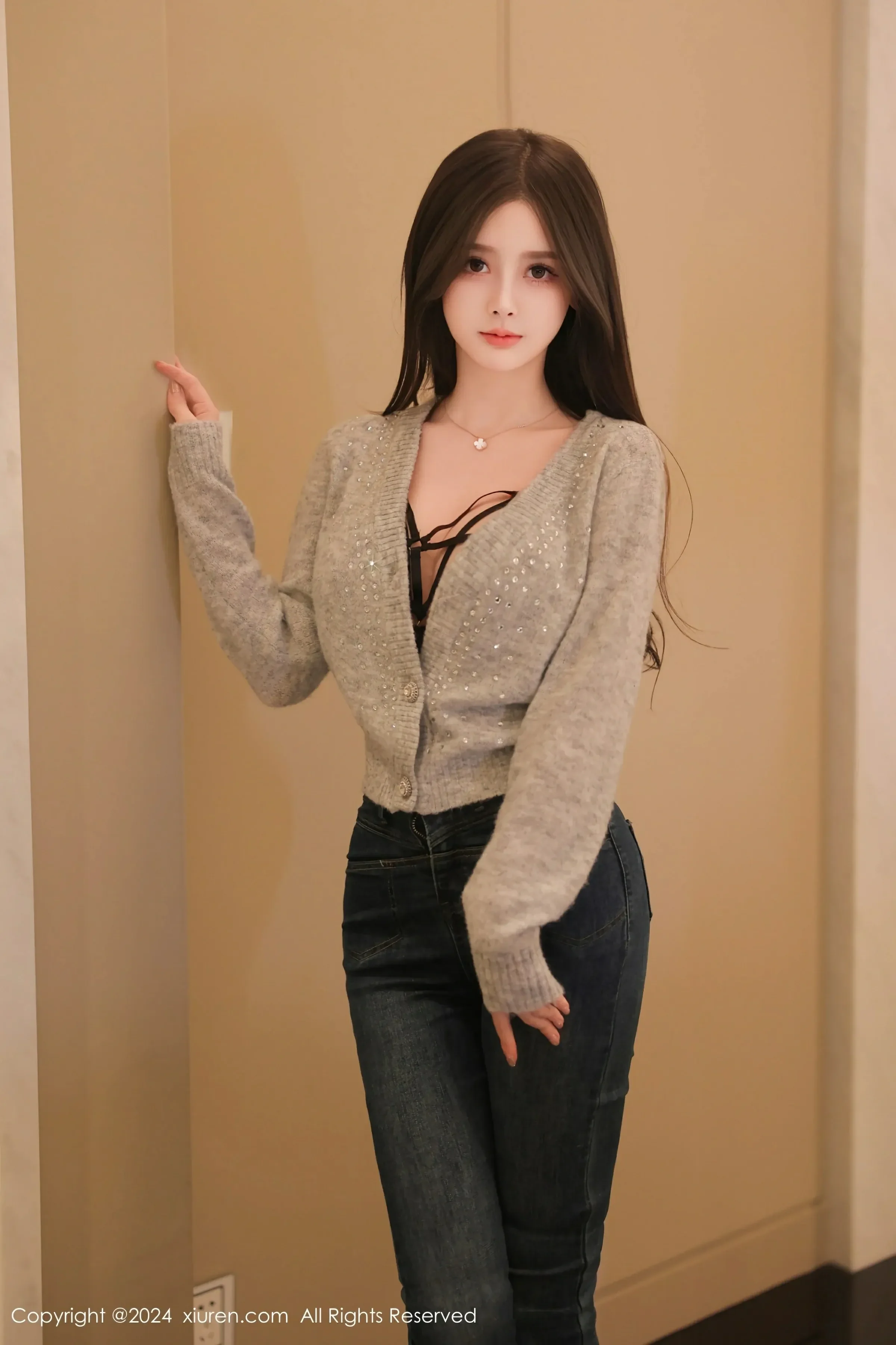图片[3]-XiuRen 秀人 No.8806 奶喵喵 [81P]-COS写真在线网