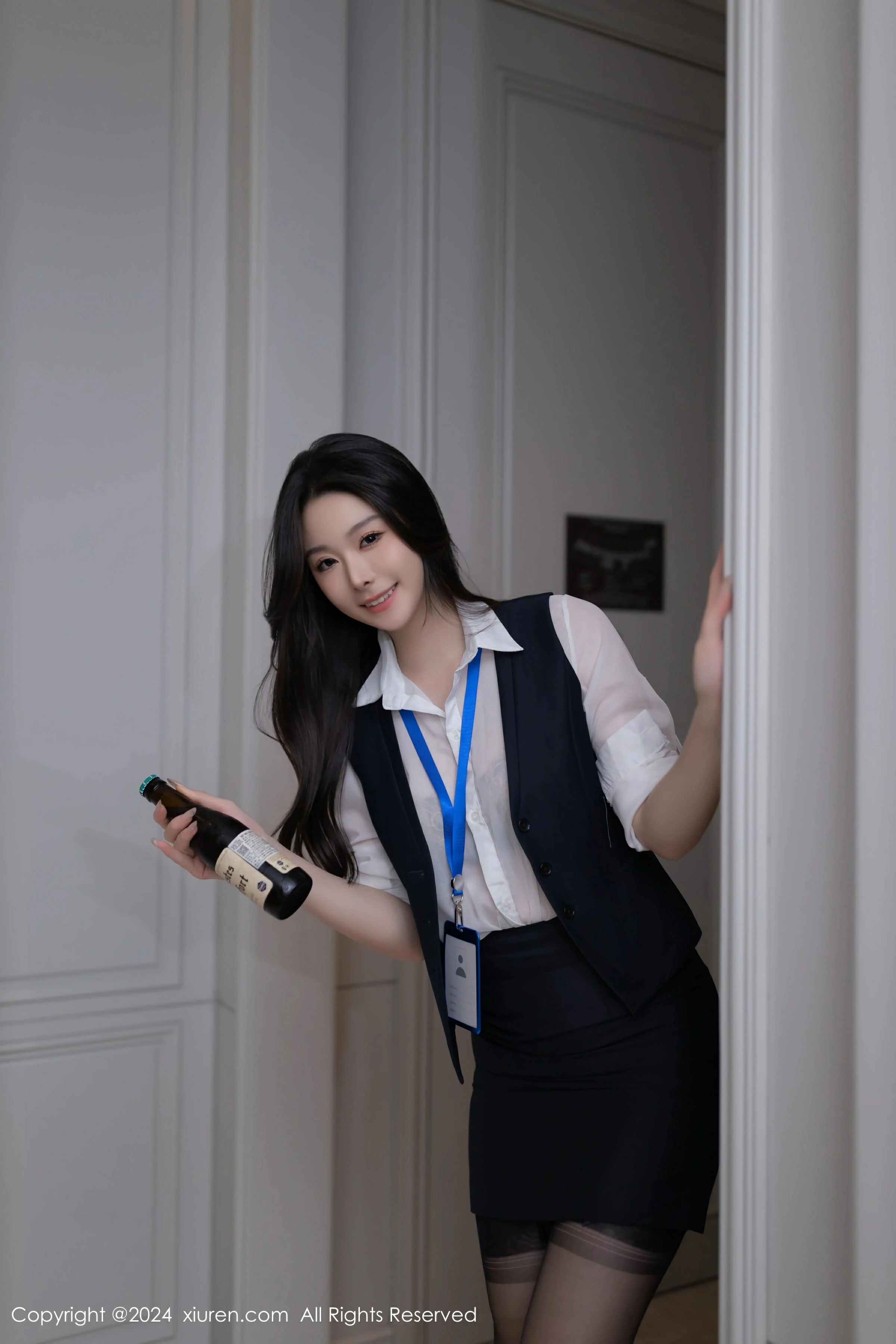 图片[2]-XiuRen 秀人 No.8808 小逗逗 [80P]-COS写真在线网
