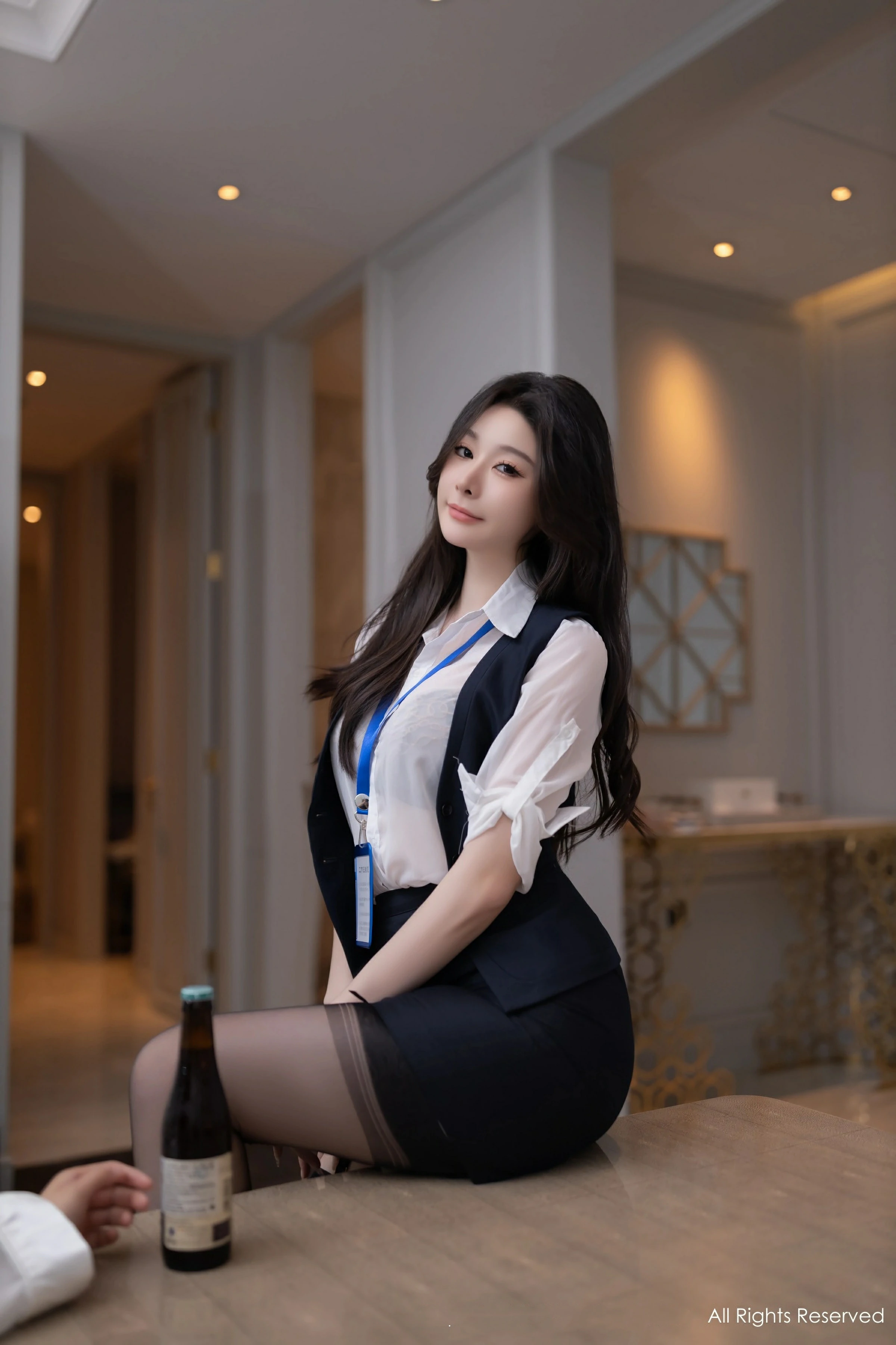 图片[4]-XiuRen 秀人 No.8808 小逗逗 [80P]-COS写真在线网