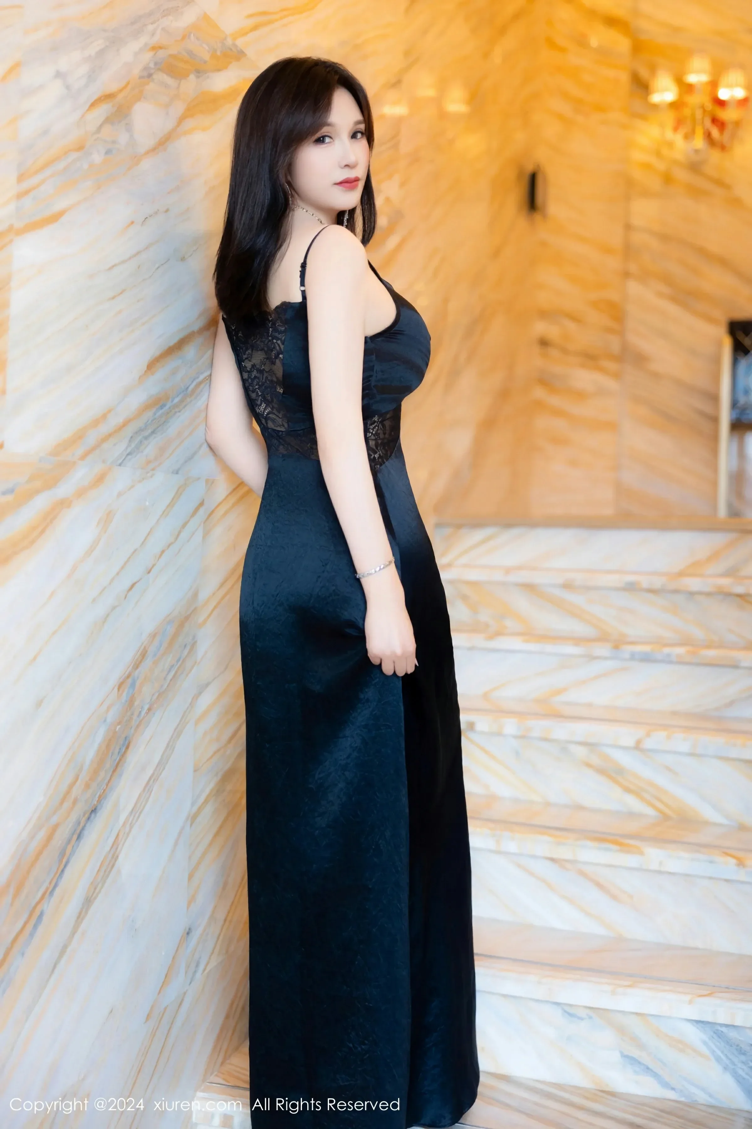 图片[6]-XiuRen 秀人 No.8825 水水姐 [73P]-COS写真在线网