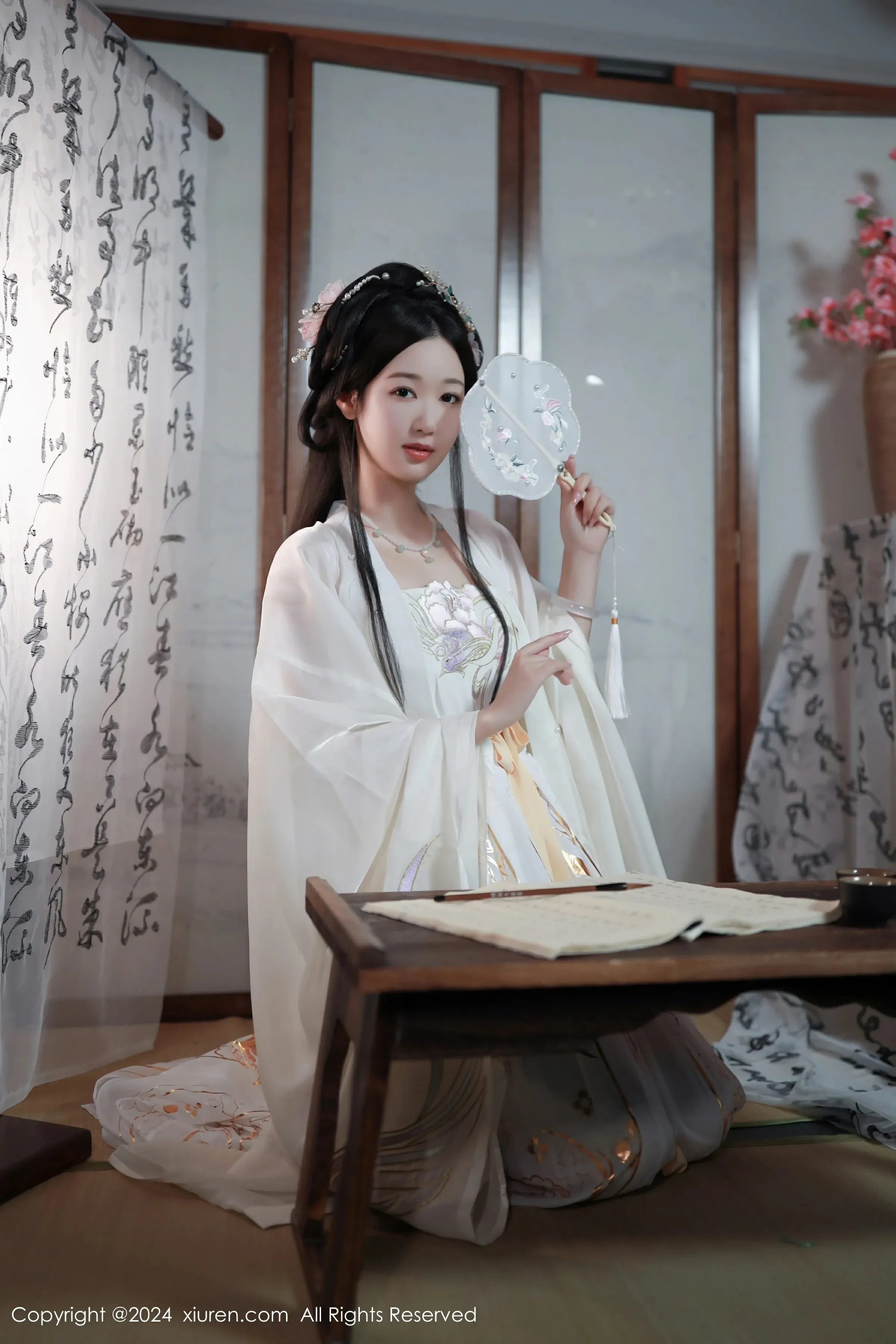 图片[4]-XiuRen 秀人 No.8898 唐安琪 [81P]-COS写真在线网