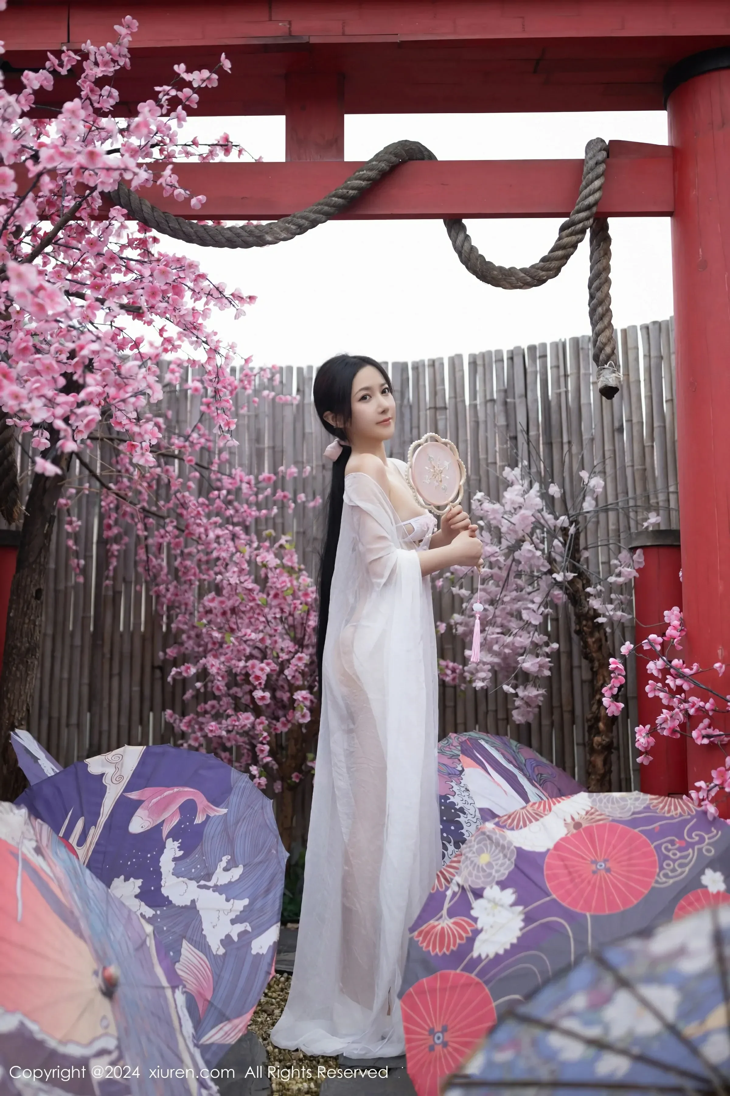 图片[2]-XiuRen 秀人 No.8927 鱼子酱Fish [80P]-COS写真在线网