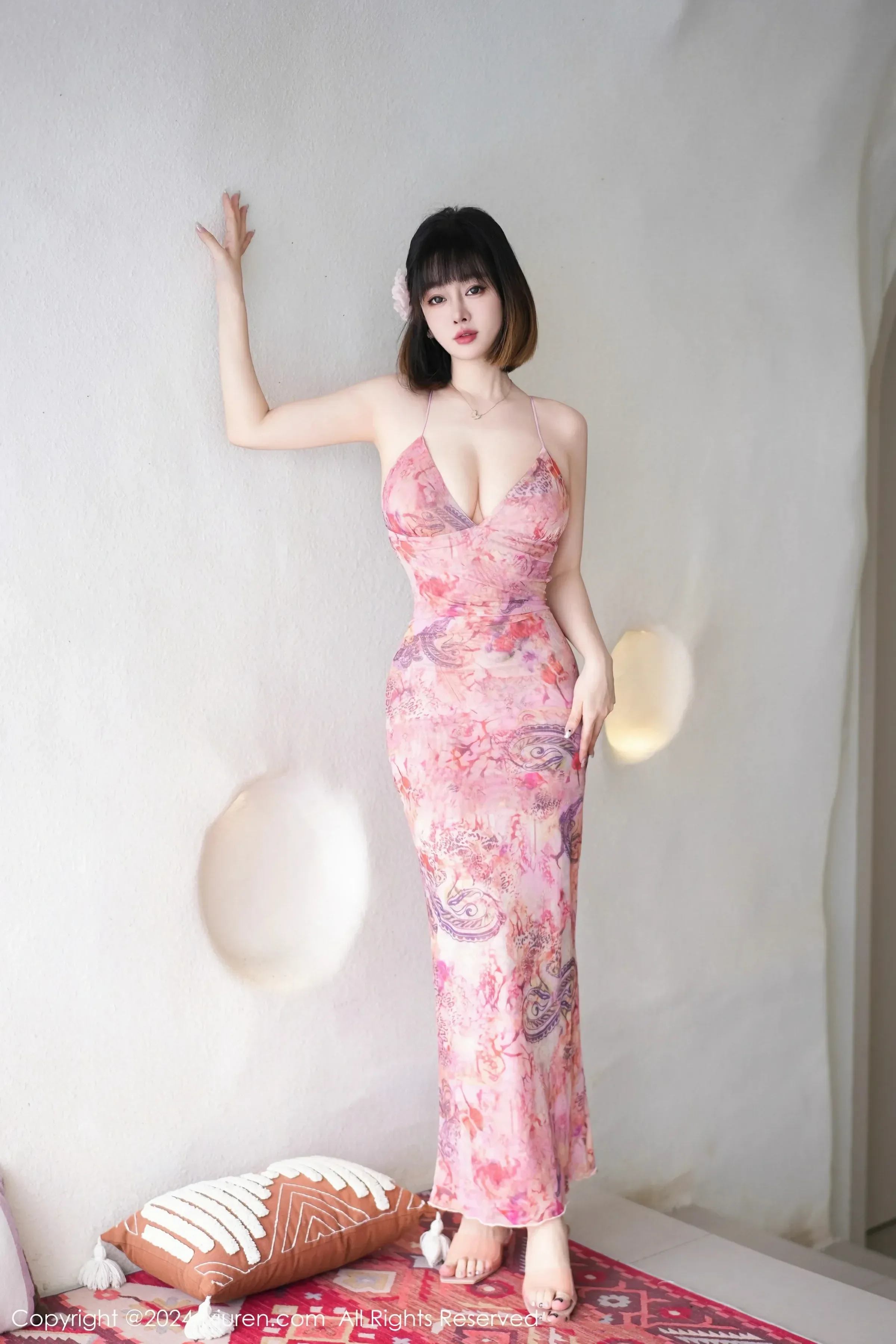 图片[2]-XiuRen 秀人 No.9025 王雨纯 [71P]-COS写真在线网