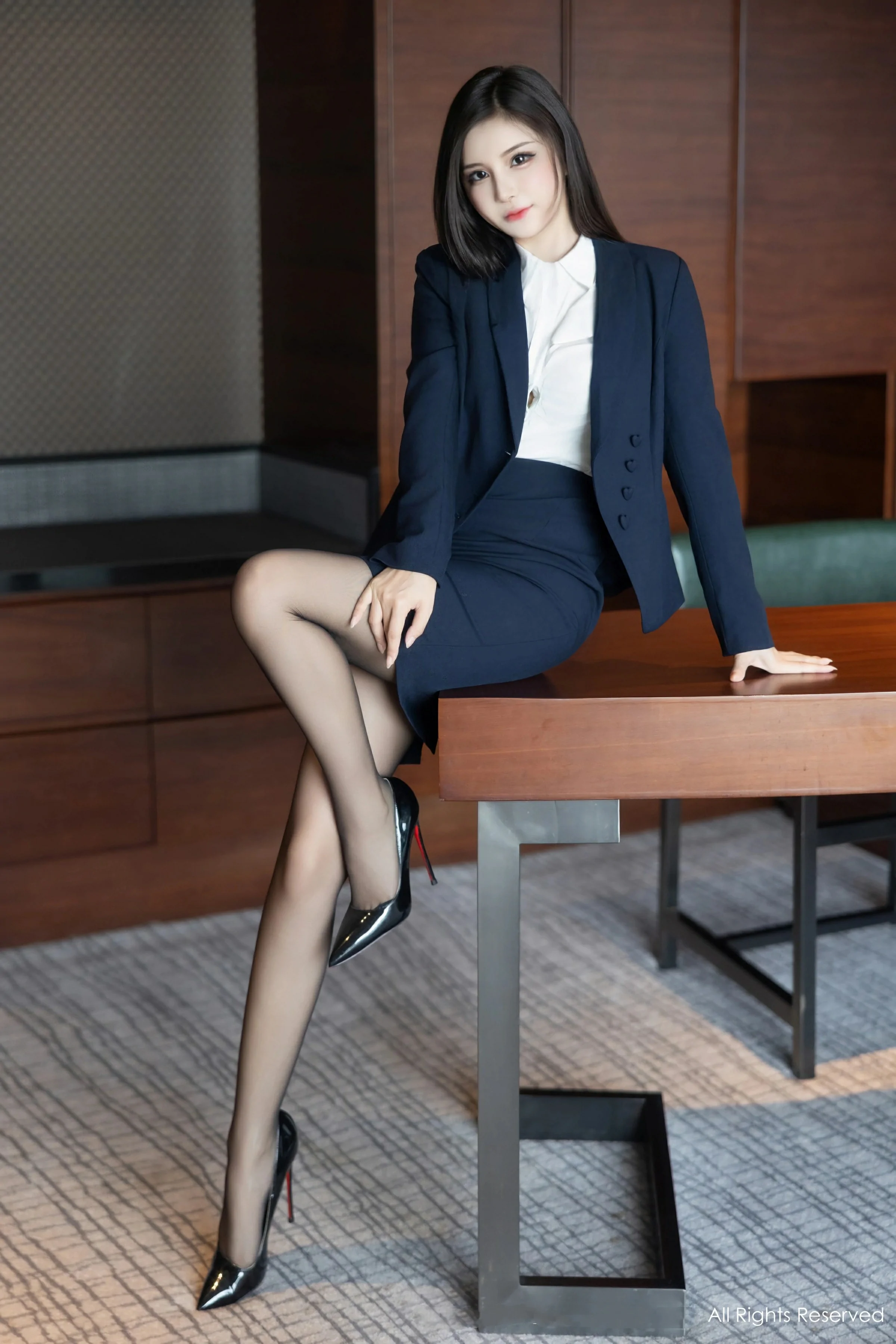 图片[4]-XiuRen 秀人 No.9065 小蛮妖Yummy [89P]-COS写真在线网