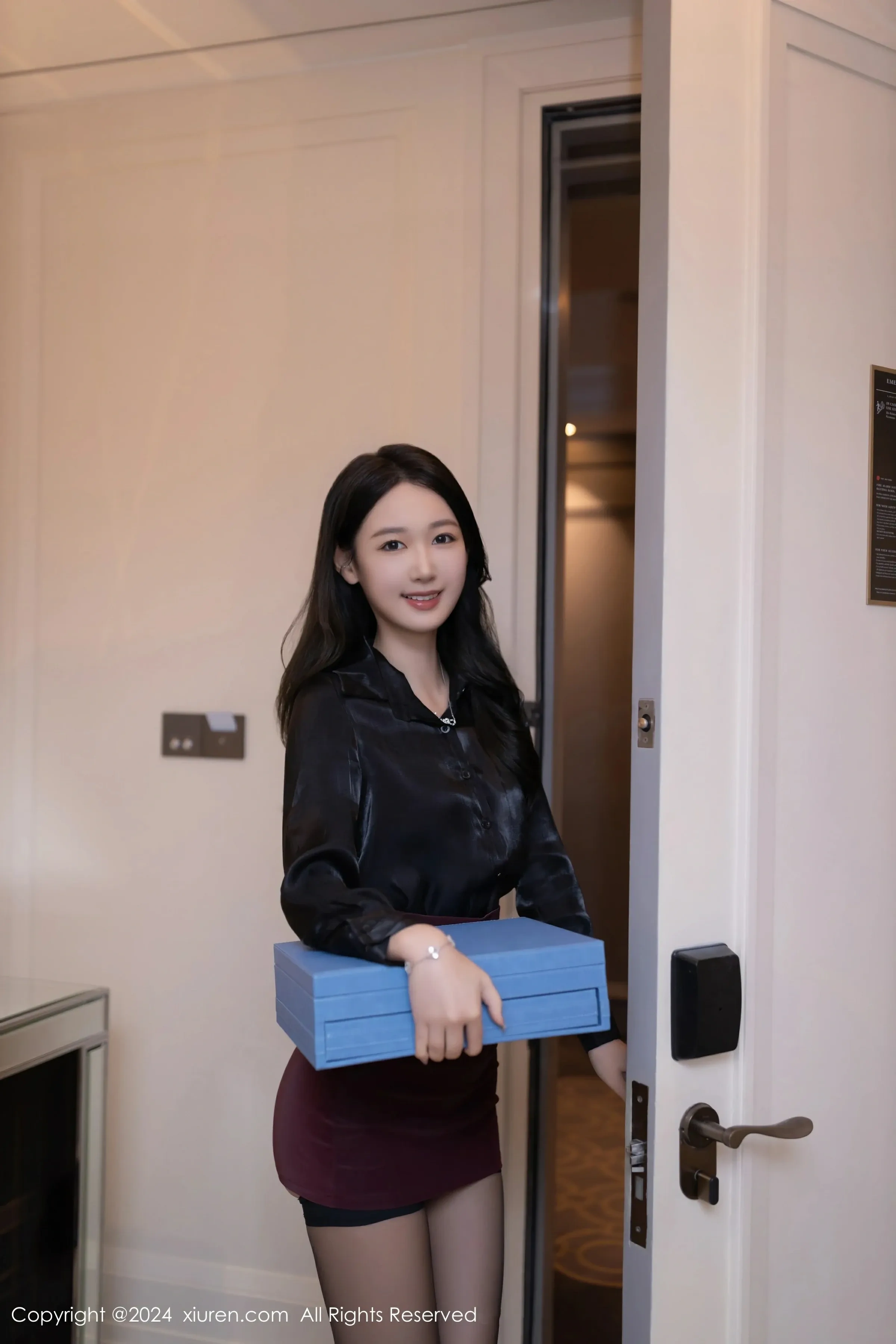 图片[3]-XiuRen 秀人 No.9102 唐安琪 [88P]-COS写真在线网