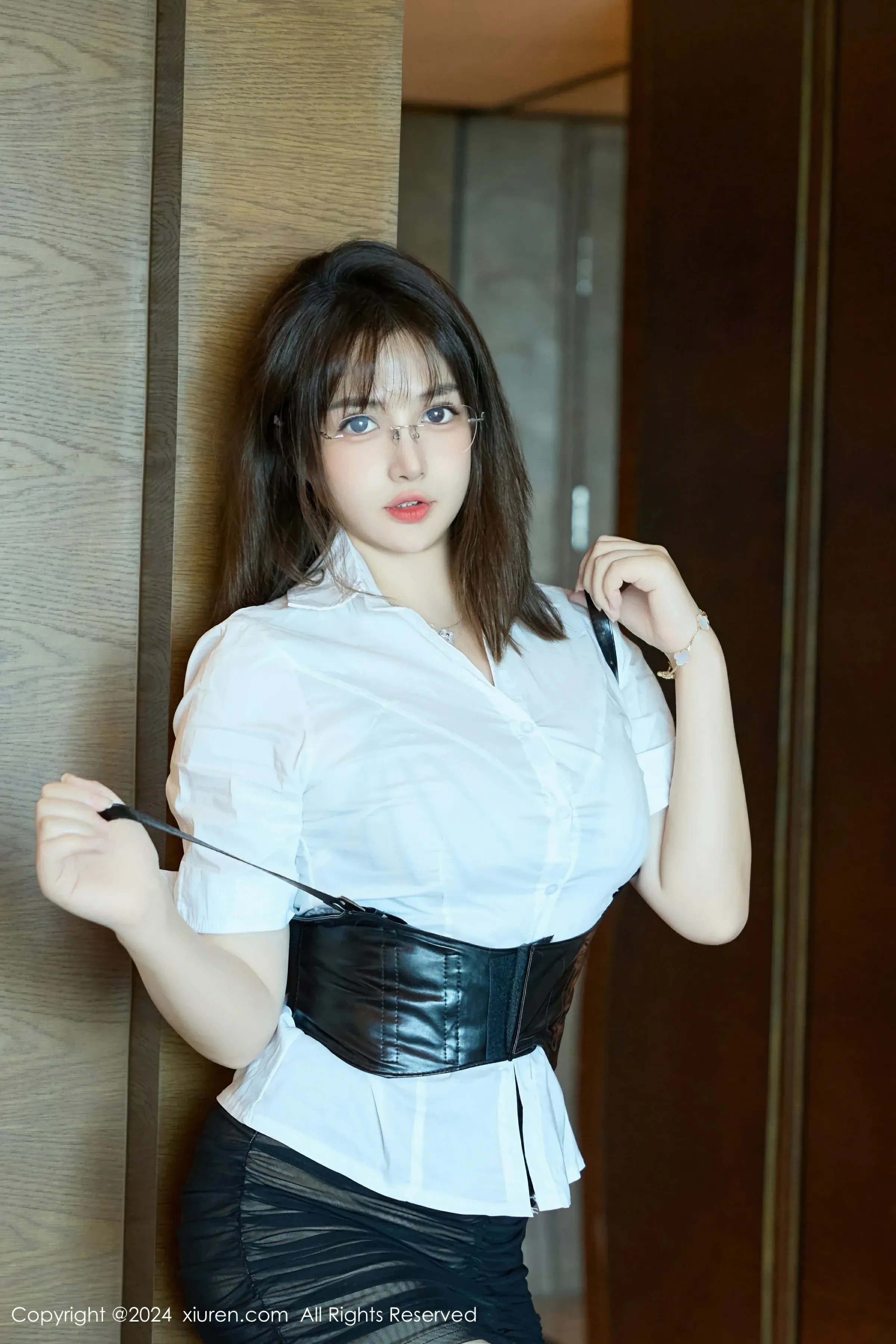 图片[6]-XiuRen 秀人 No.9104 养乐多Doll [51P]-COS写真在线网