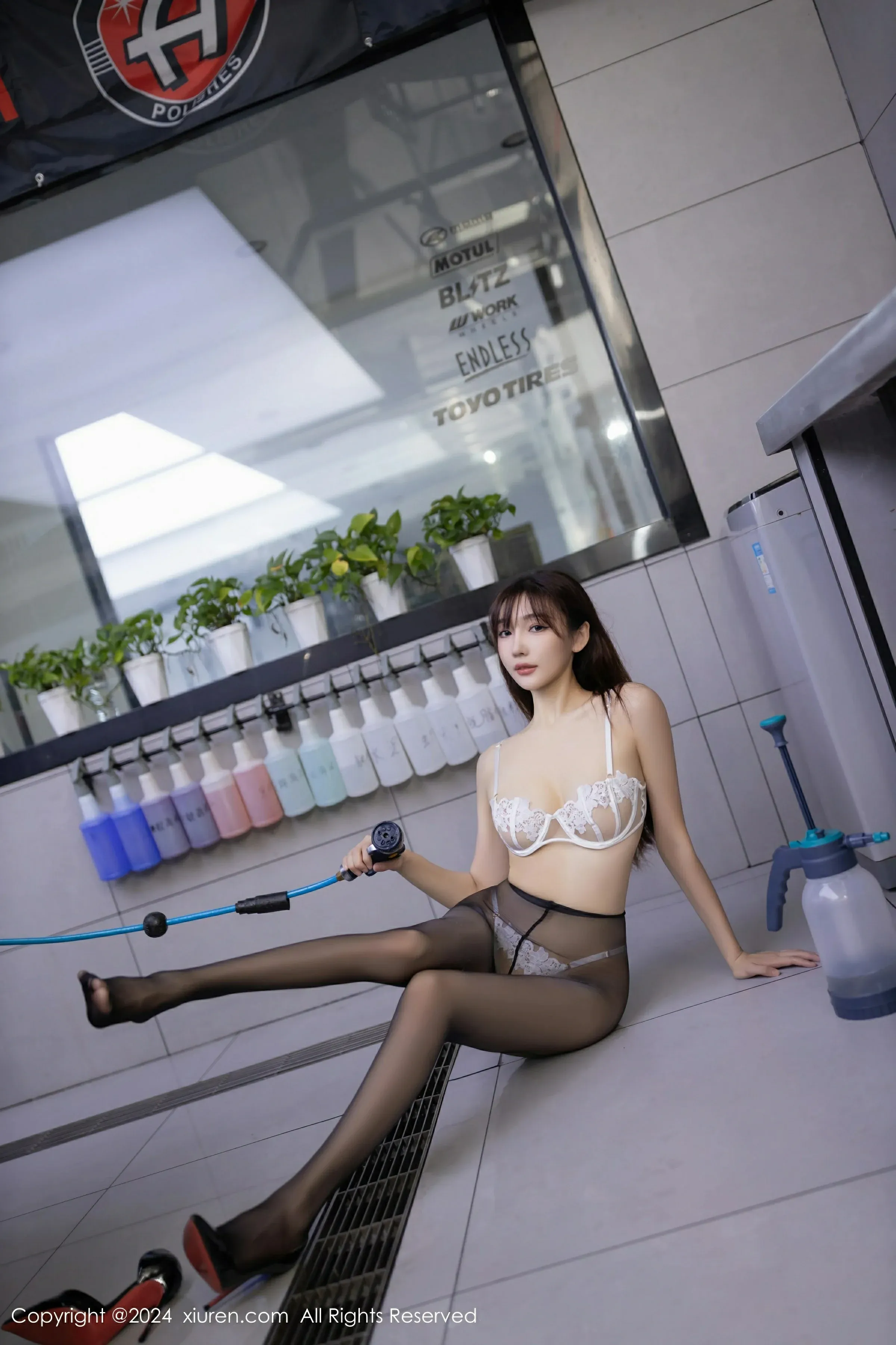 图片[5]-XiuRen 秀人 No.9181 陆萱萱 [80P]-COS写真在线网