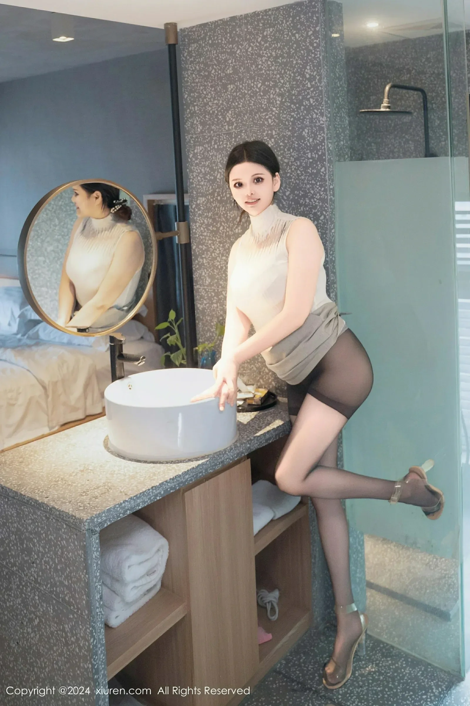 图片[6]-XiuRen 秀人 No.9394 陈三穗 [78P]-COS写真在线网
