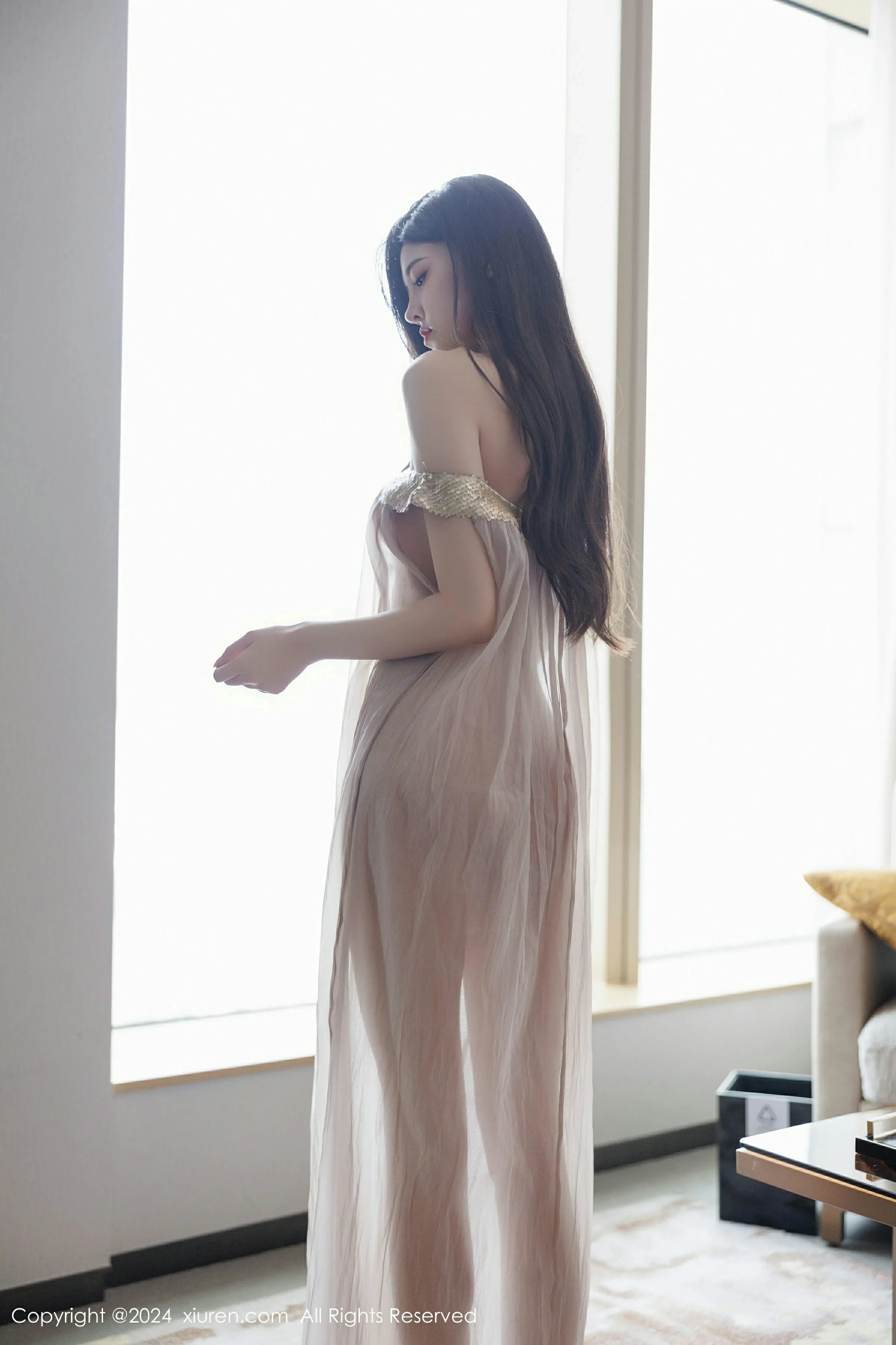 图片[2]-XiuRen 秀人 No.9426 初梦瑶 [102P]-COS写真在线网