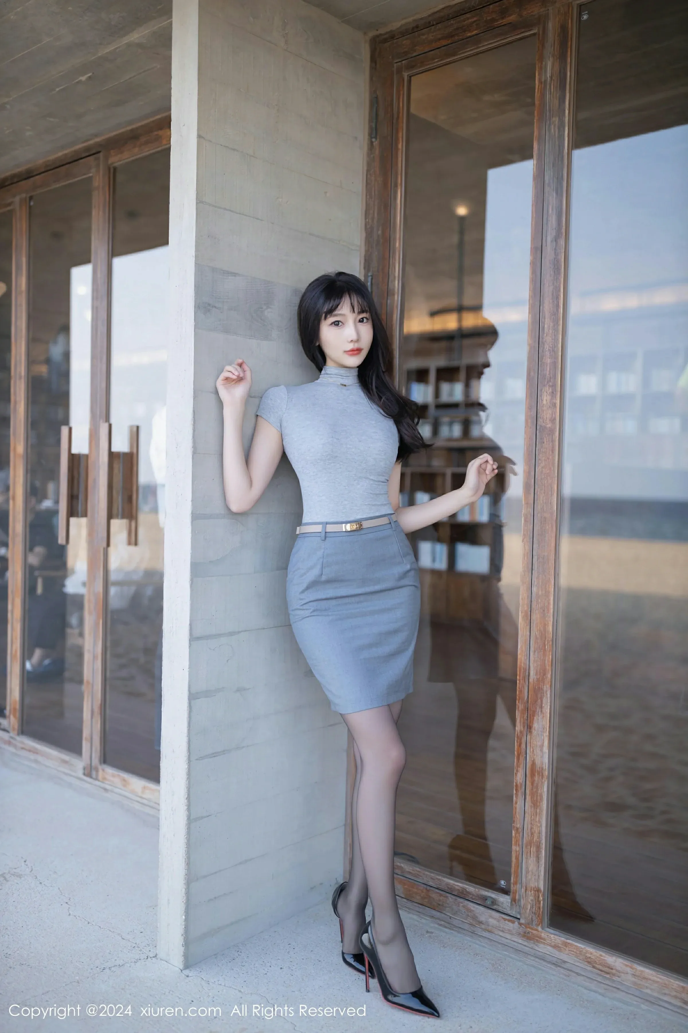图片[5]-XiuRen 秀人 No.9450 陆萱萱 [80P]-COS写真在线网