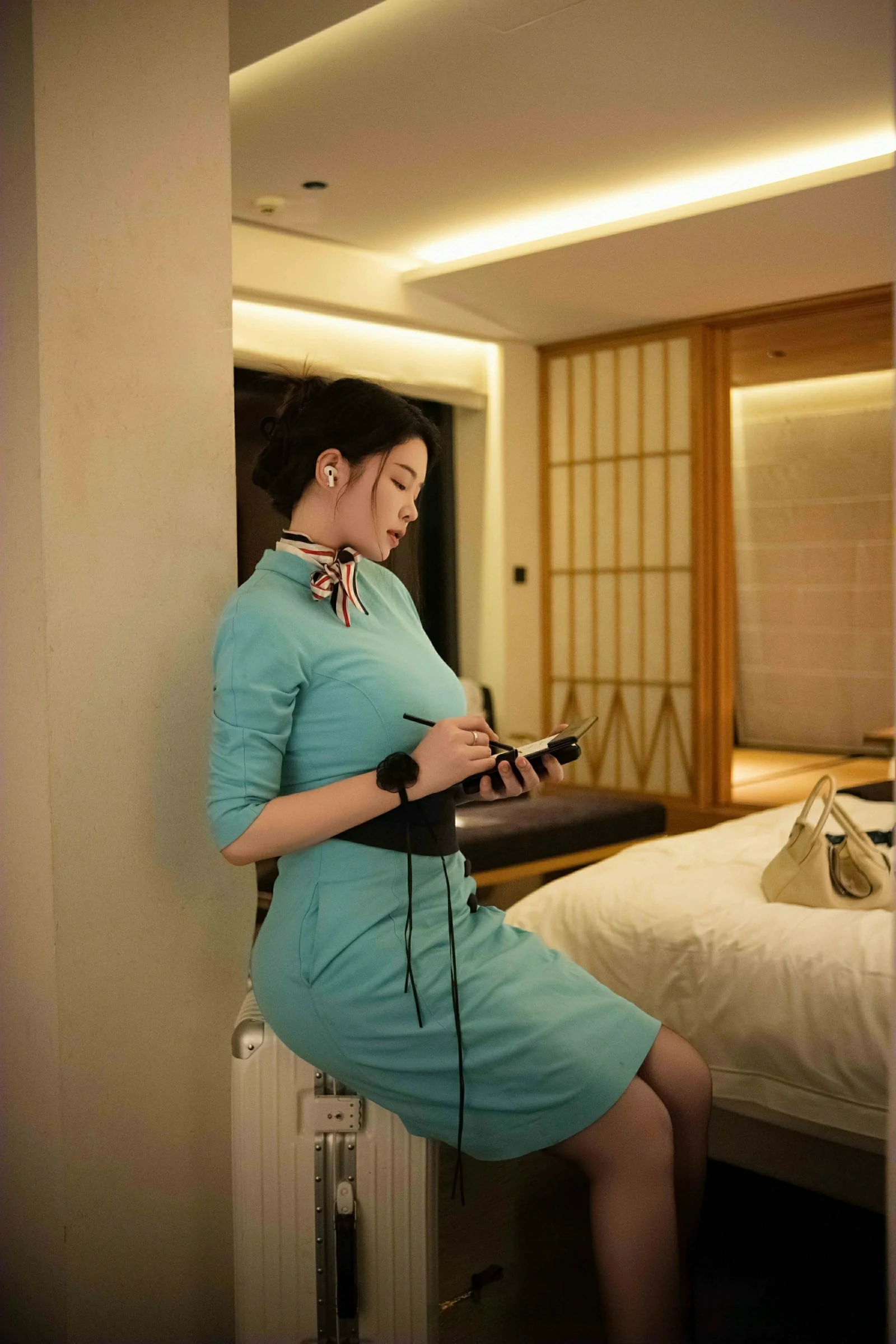 图片[3]-XiuRen 秀人 No.9609 樱桃小犊子 [41P]-COS写真在线网