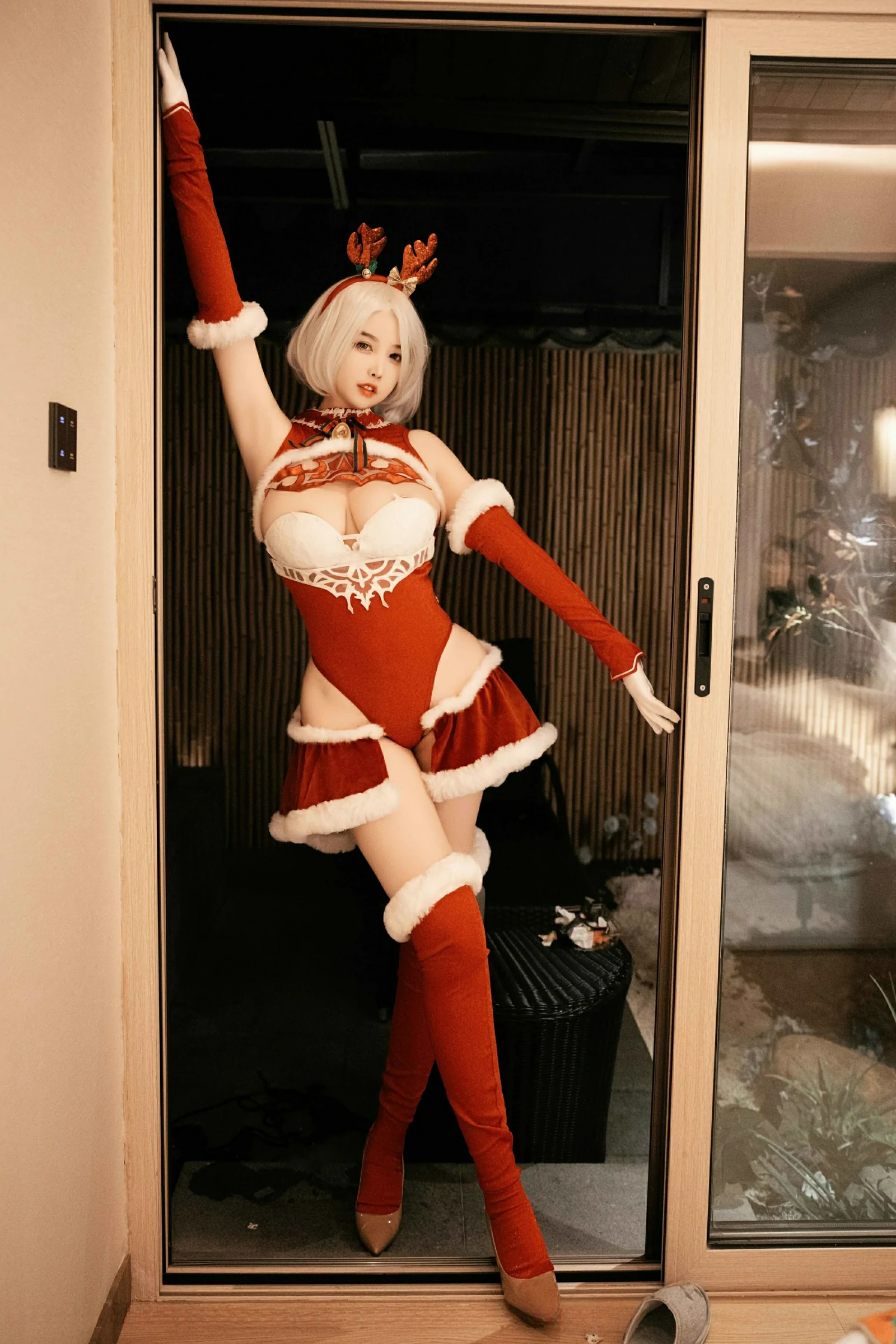 图片[3]-XiuRen 秀人 No.9660 樱桃小犊子 [55P]-COS写真在线网