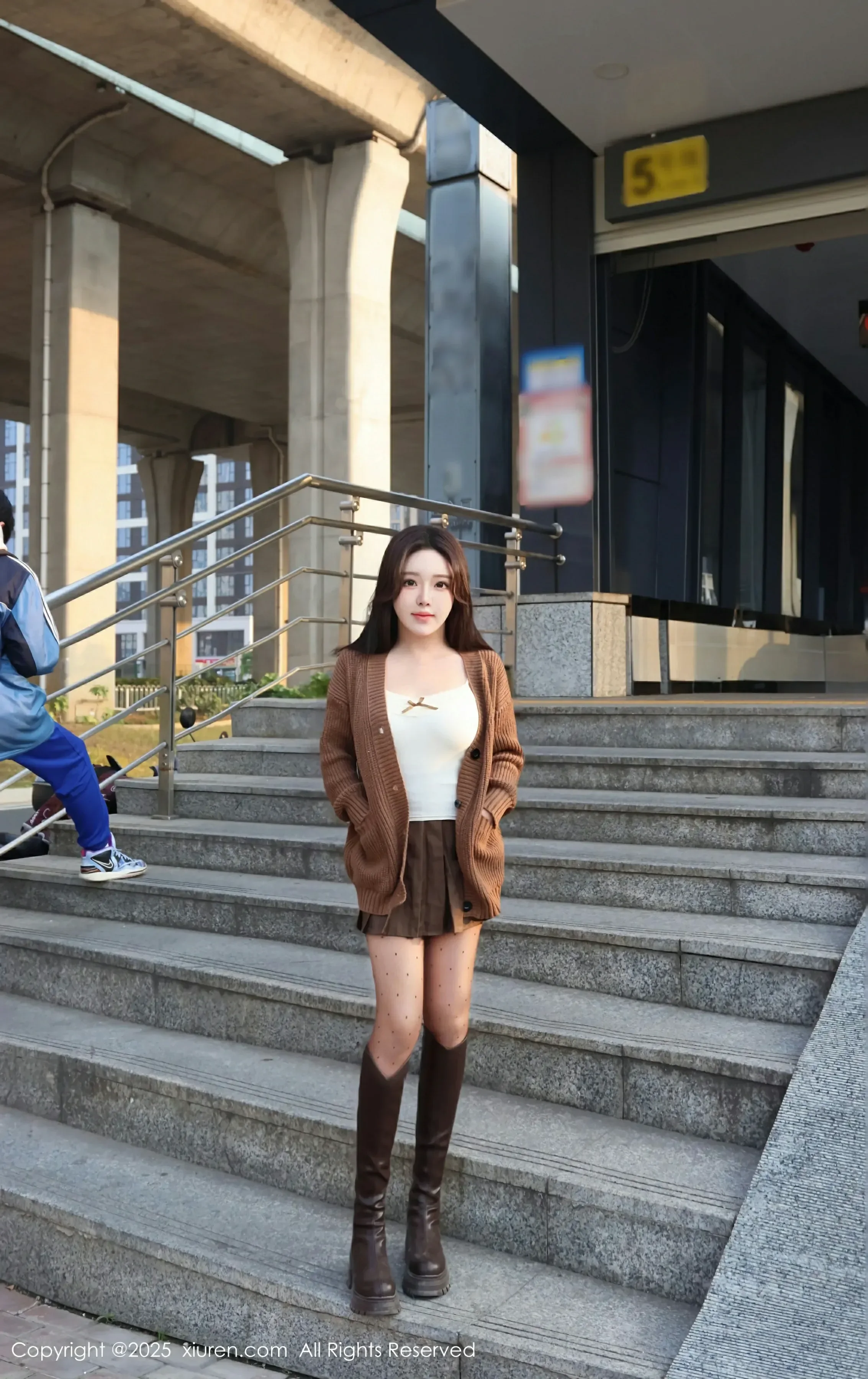 图片[6]-XiuRen 秀人 No.9708 小薯条nienie [72P]-COS写真在线网