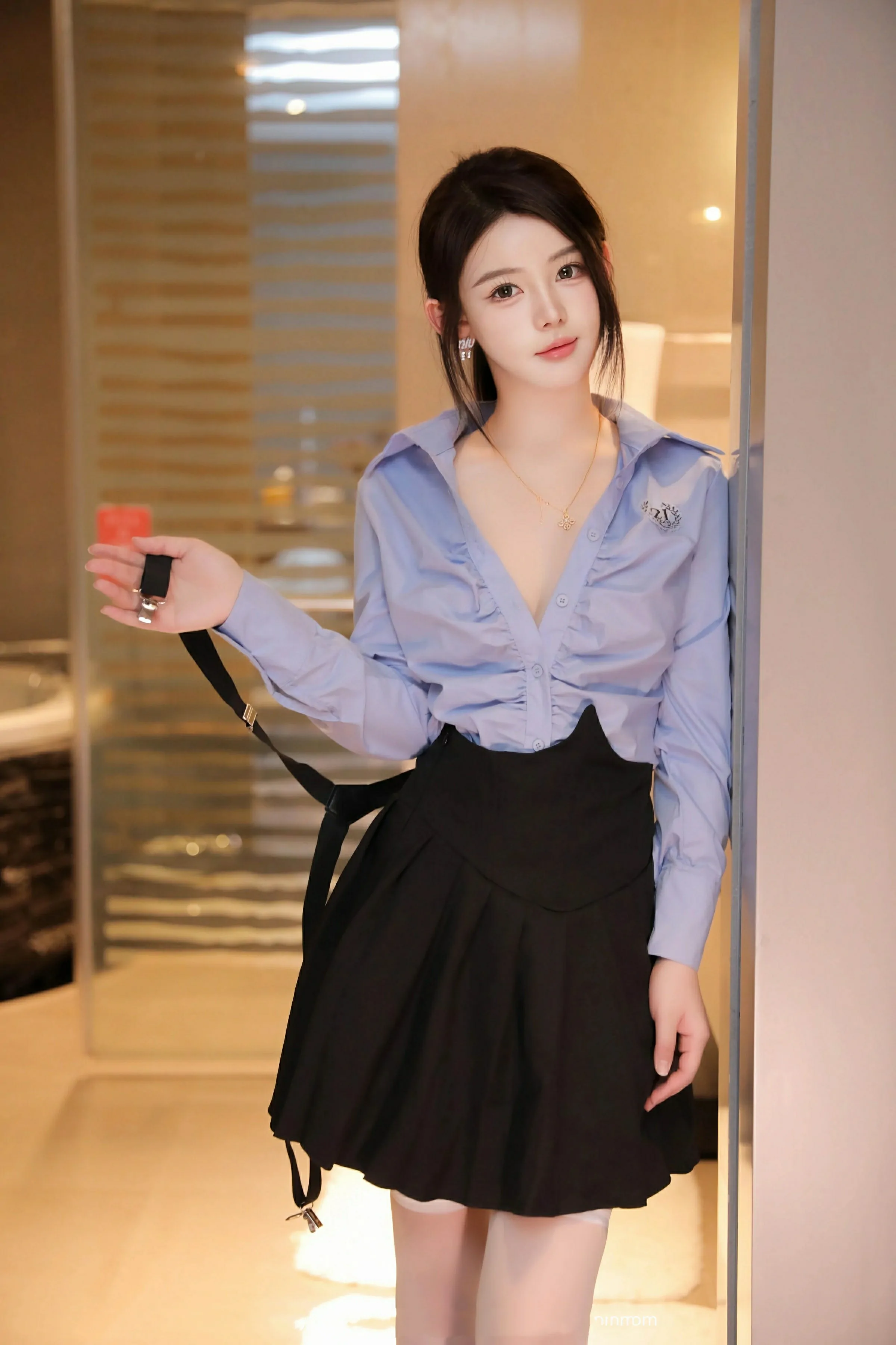 图片[2]-XiuRen 秀人 No.9819 爱酱里 [80P]-COS写真在线网