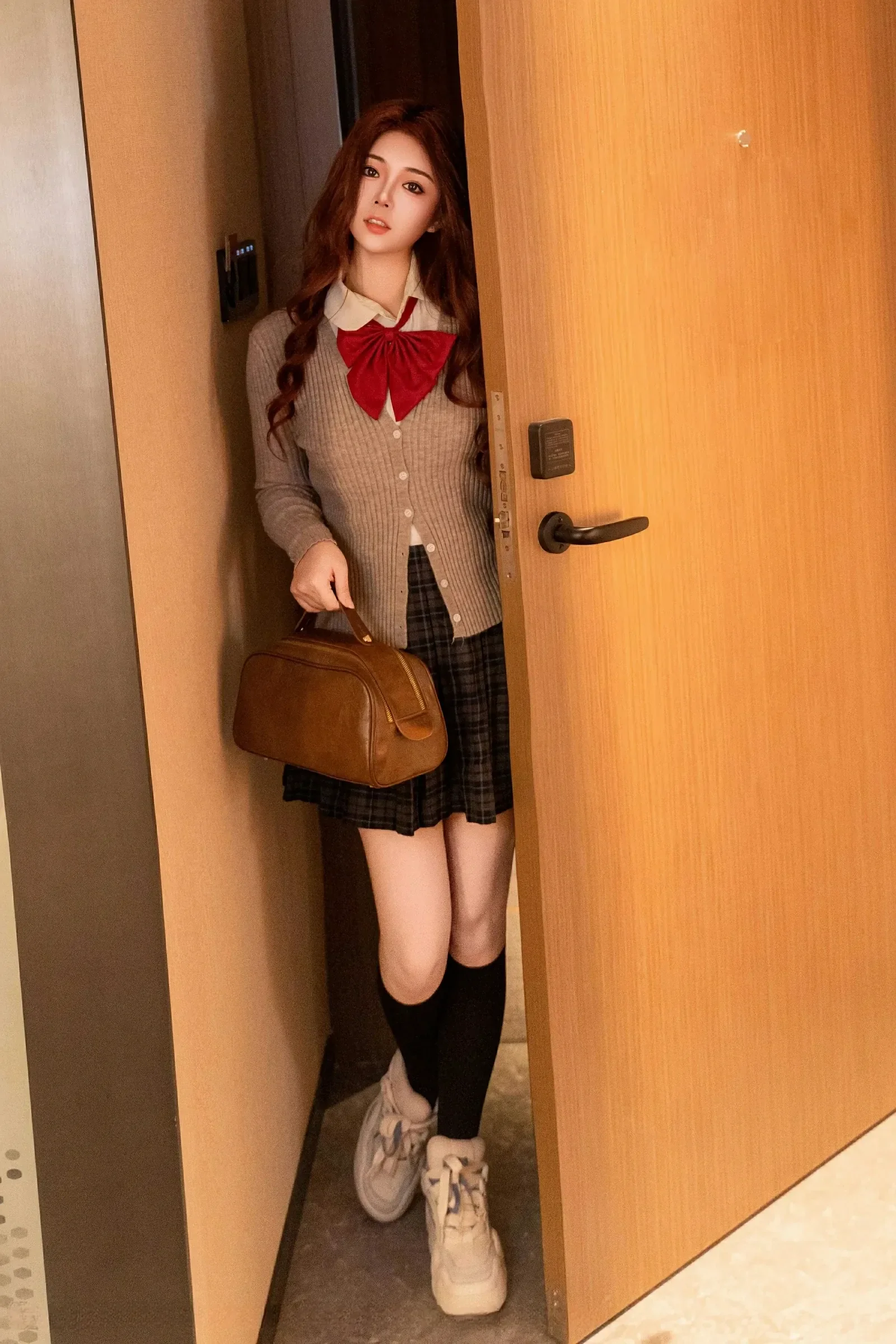 图片[6]-XiuRen 秀人 No.9974 沐娜娜 [103P]-COS写真在线网