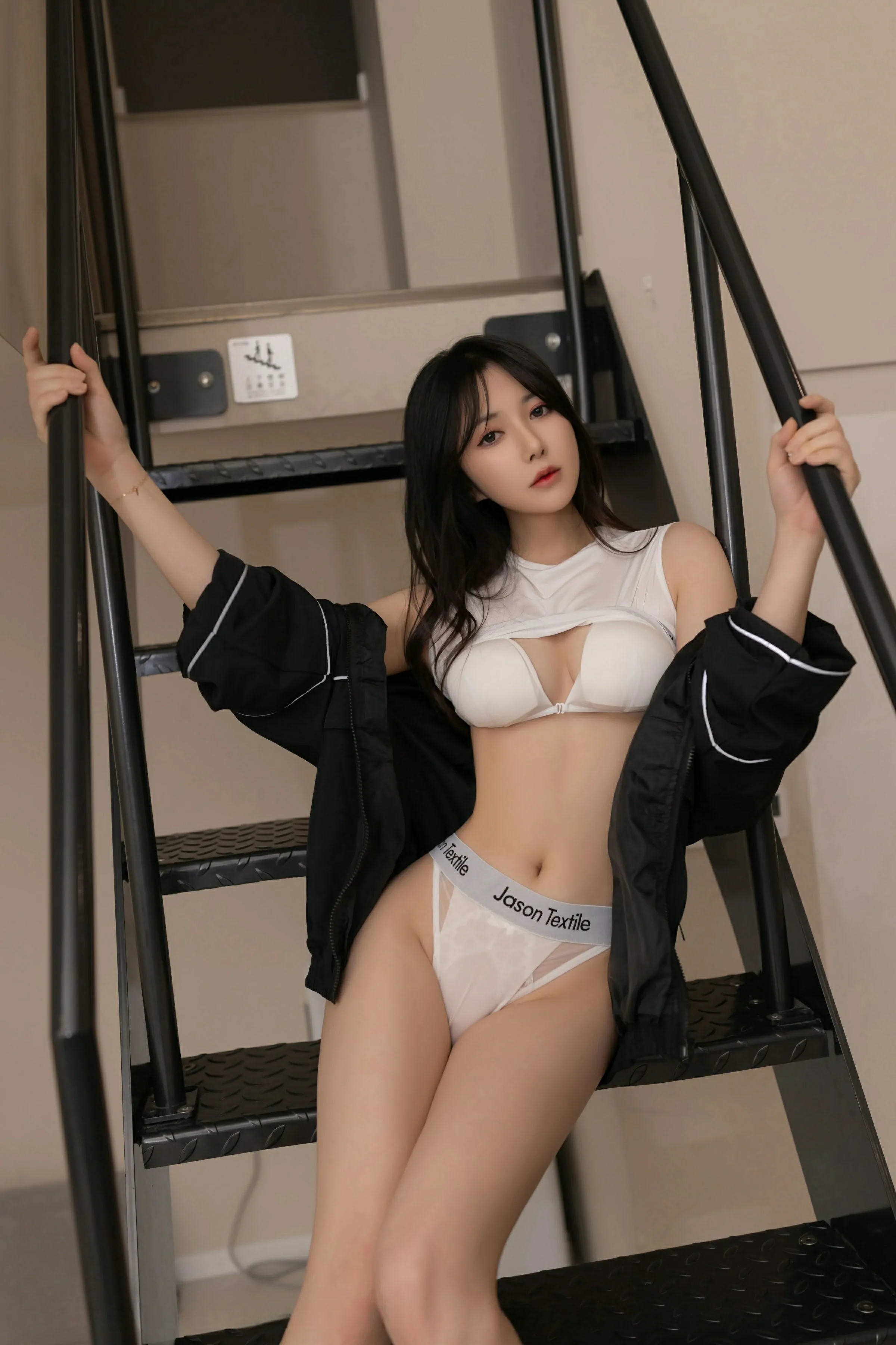 图片[2]-XiuRen 秀人 No.10112 鱼子酱Fish [58P]-COS写真在线网