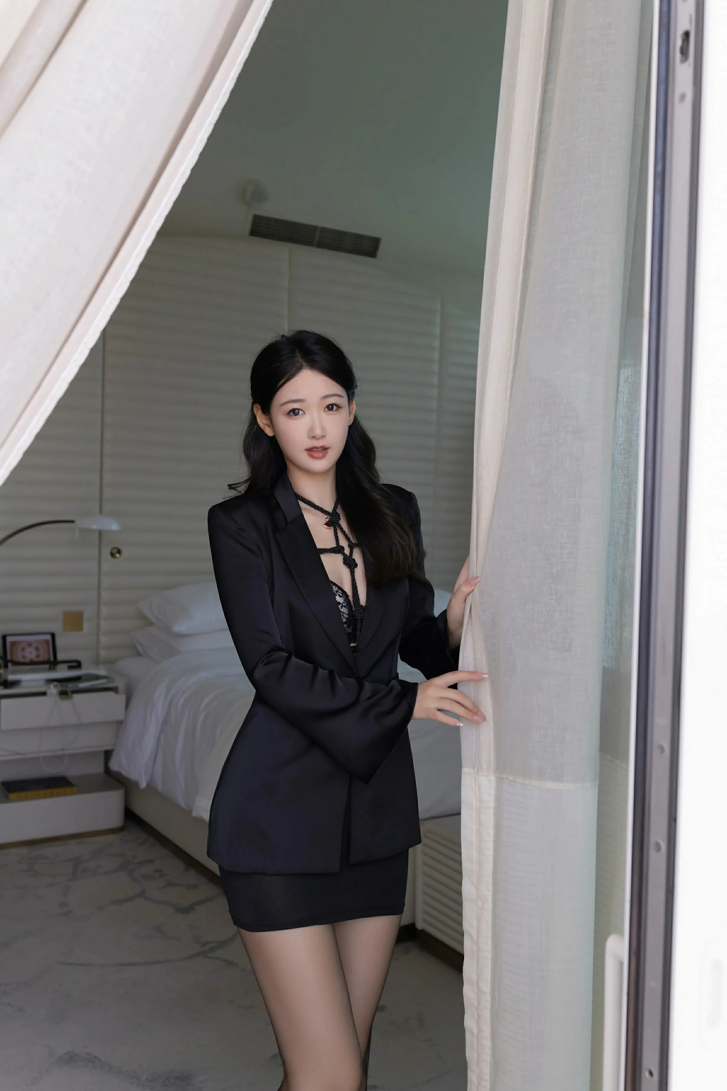 图片[2]-XiuRen 秀人 No.10267 唐安琪 [80P]-COS写真在线网