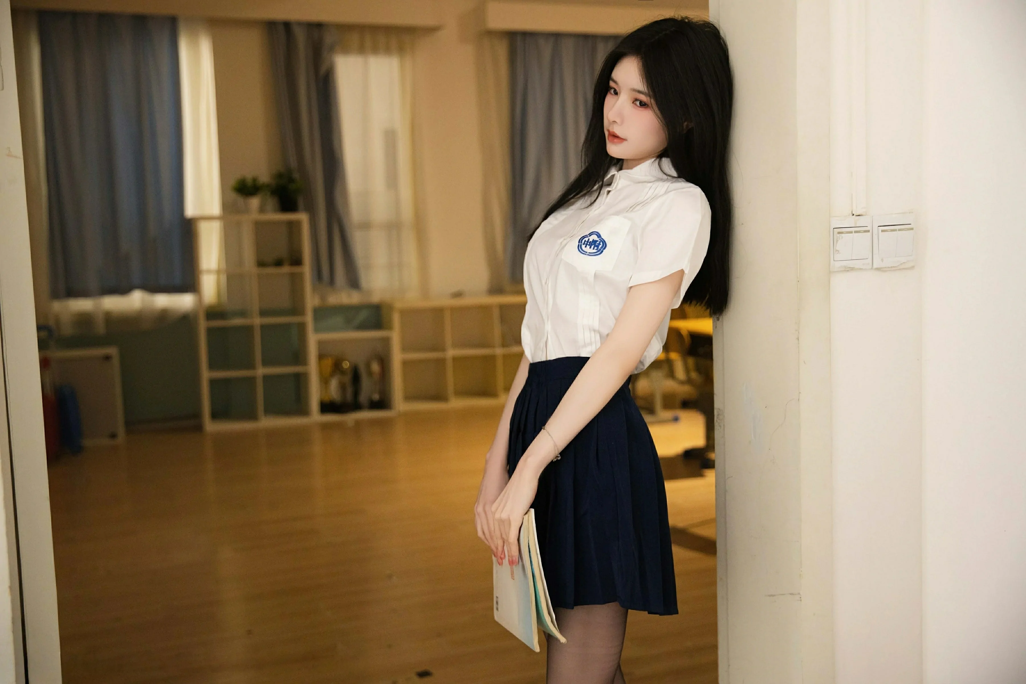 图片[4]-秀人网 No.10287 布丁wow [81P]-COS写真在线网