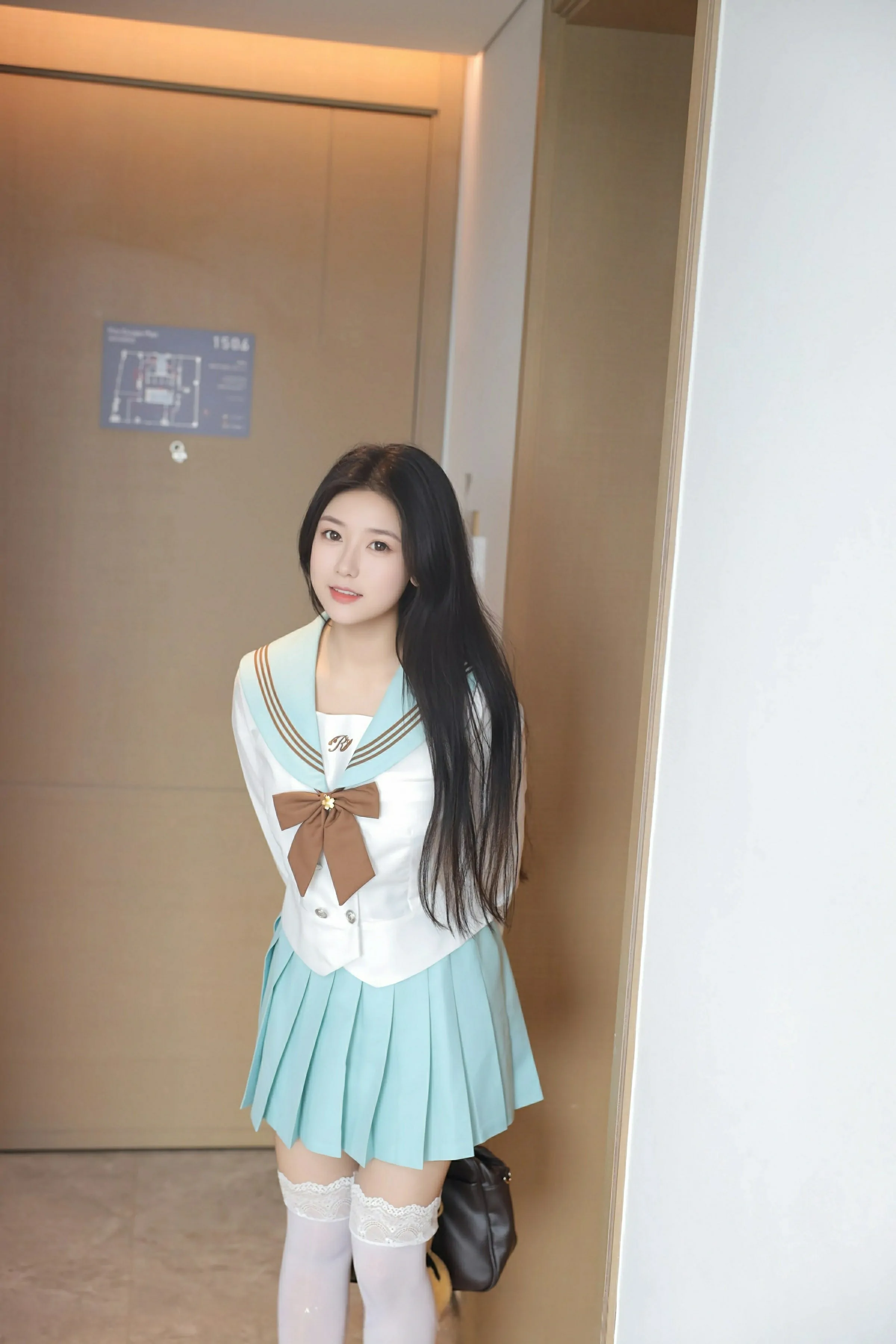 图片[5]-秀人网 No.10379 林嘉馨 [93P]-COS写真在线网