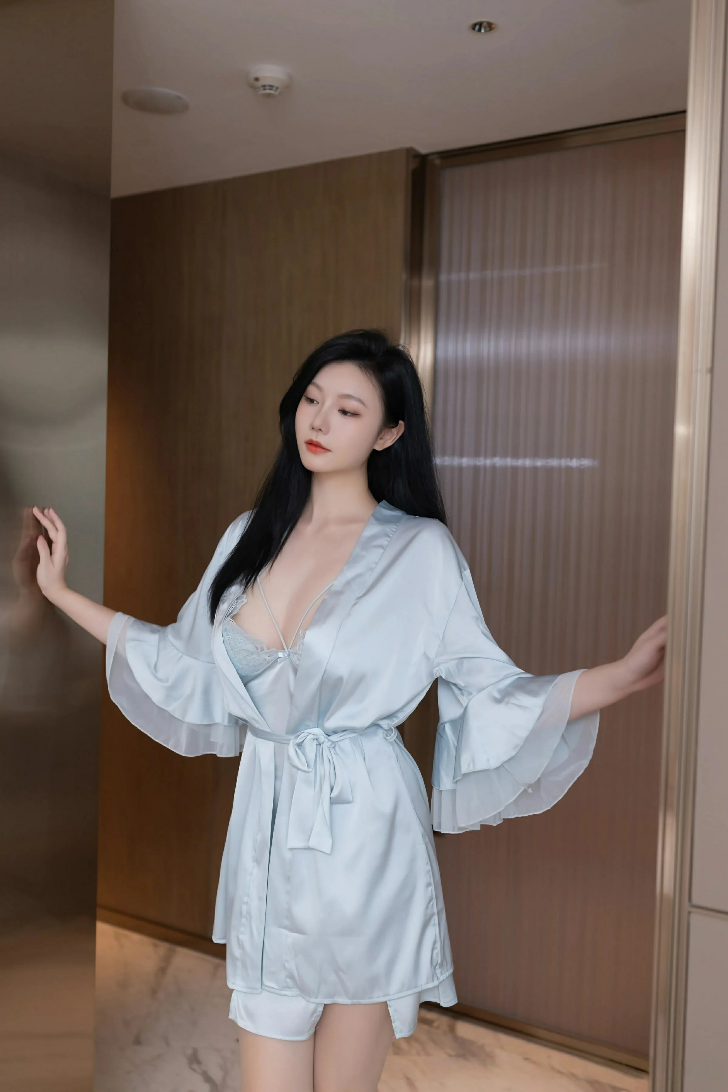 图片[5]-秀人网 No.10390 安然anran [80P]-COS写真在线网