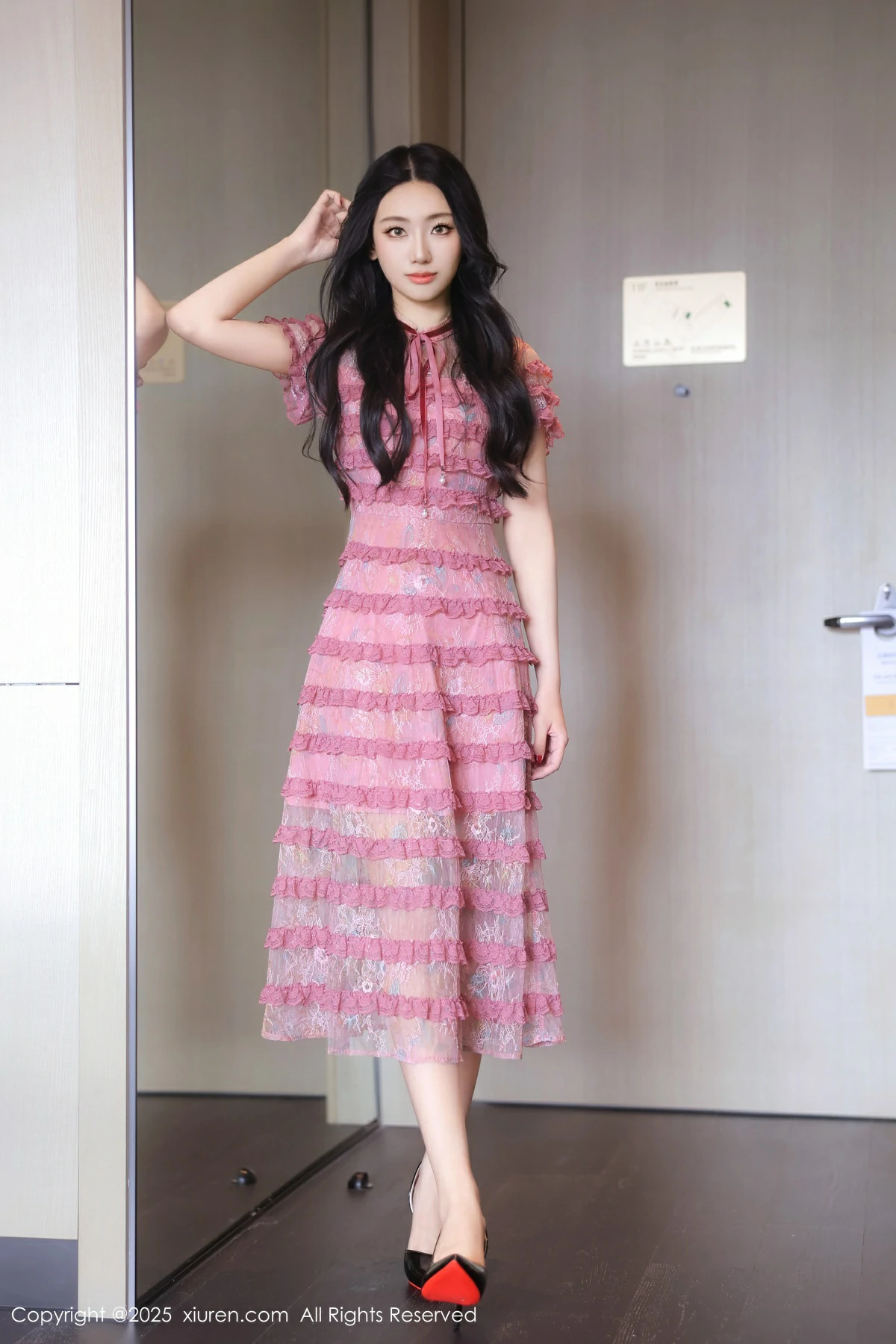 图片[2]-秀人网 No.10459 桑宁 [77P]-COS写真在线网