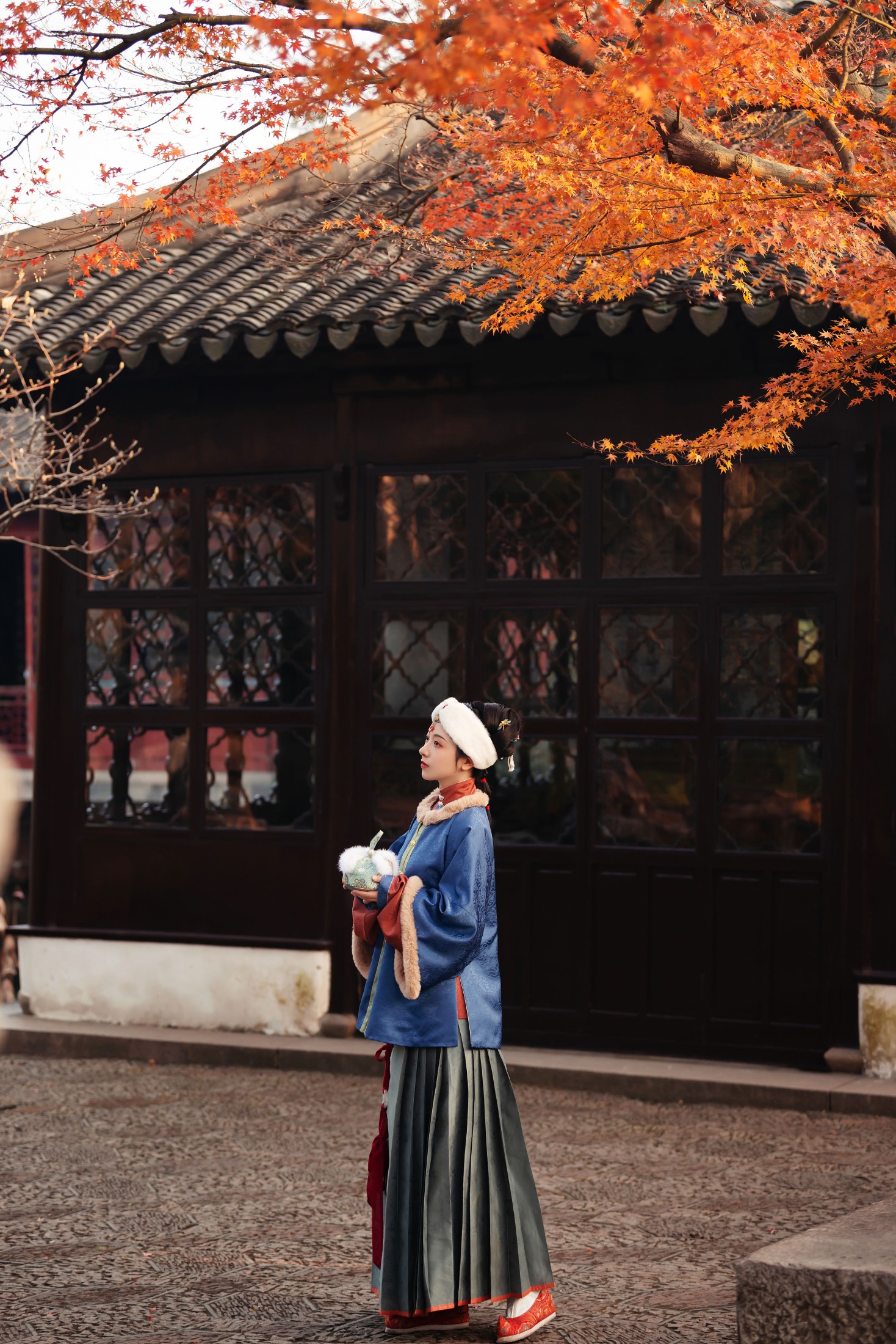 图片[5]-墨律 – 《晚枫》[27P]-COS写真在线网