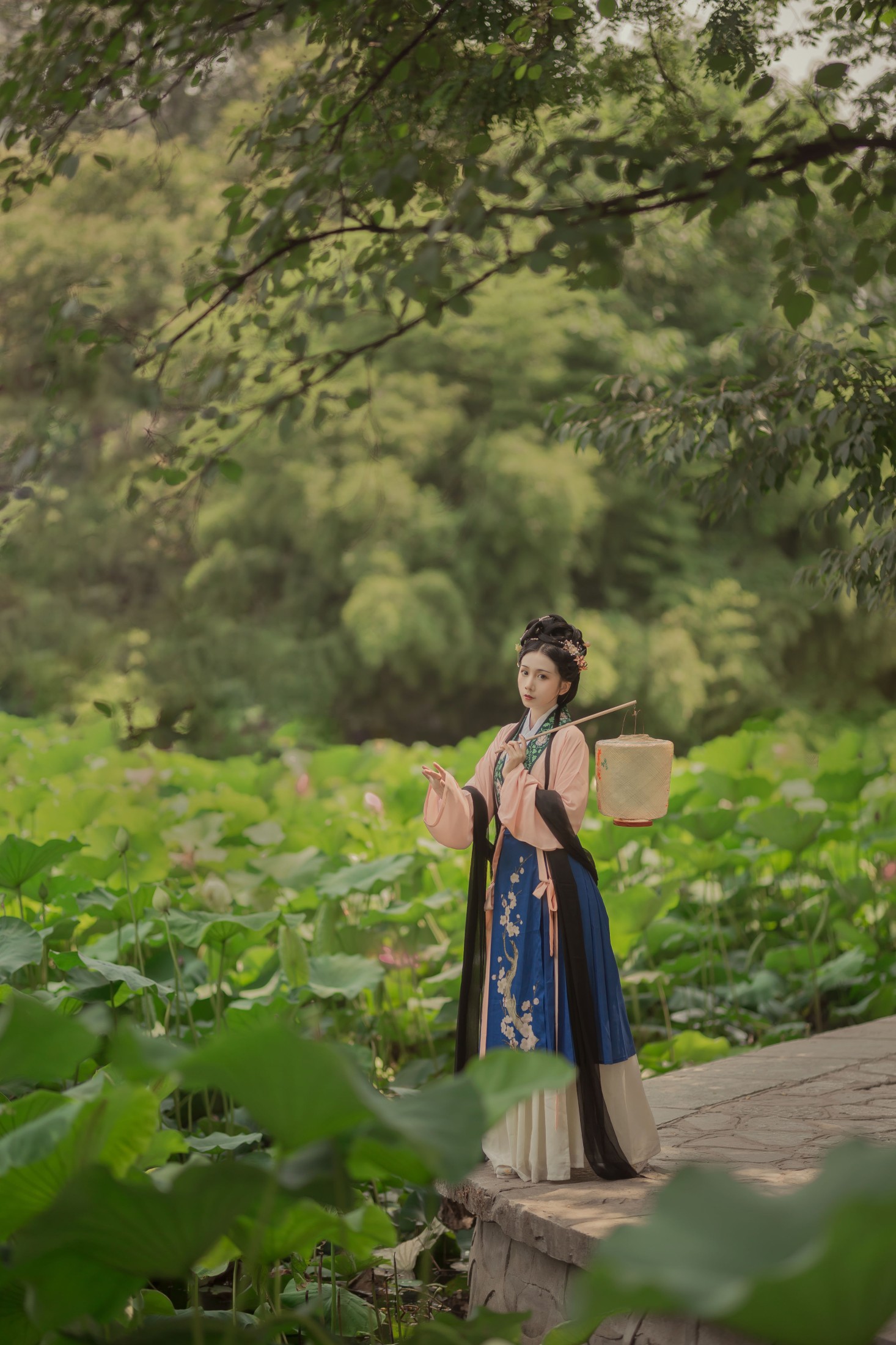 图片[4]-绿绿子 – 《荷叶罗裙》[21P]-COS写真在线网