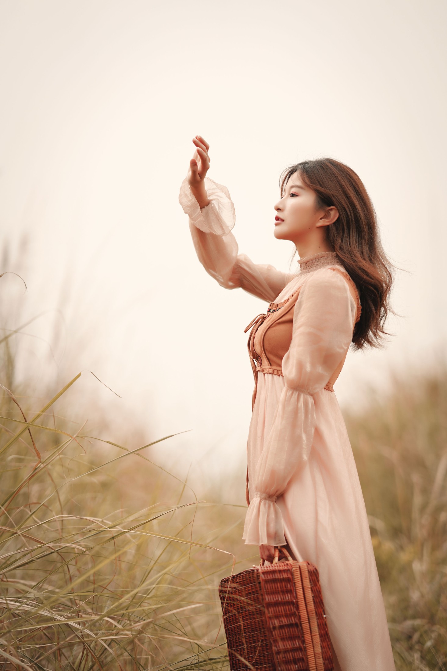 图片[4]-吕陈 – 《独自旅行》[37P]-COS写真在线网
