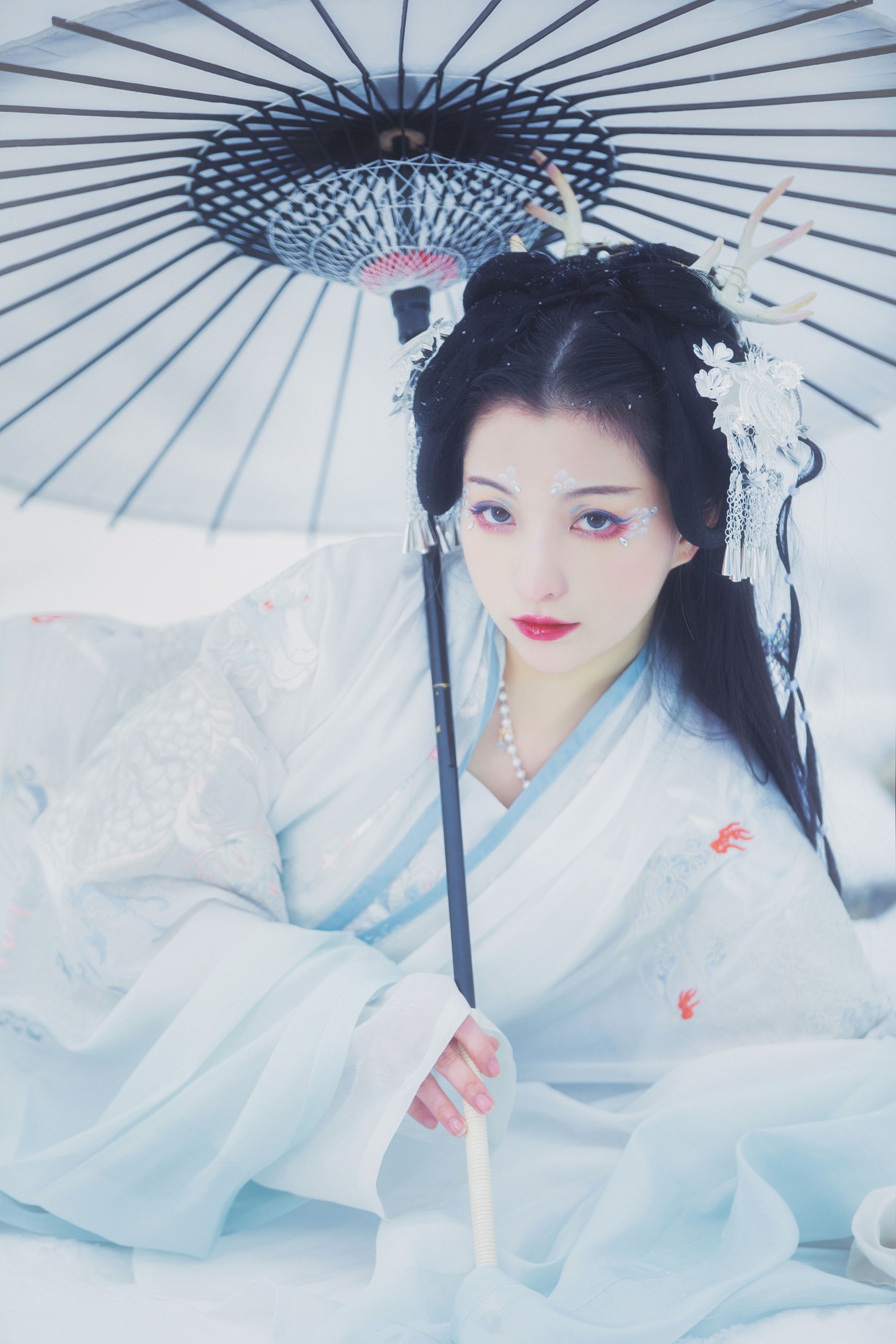 图片[5]-猪系少女日 – 《雪妖》[22P]-COS写真在线网