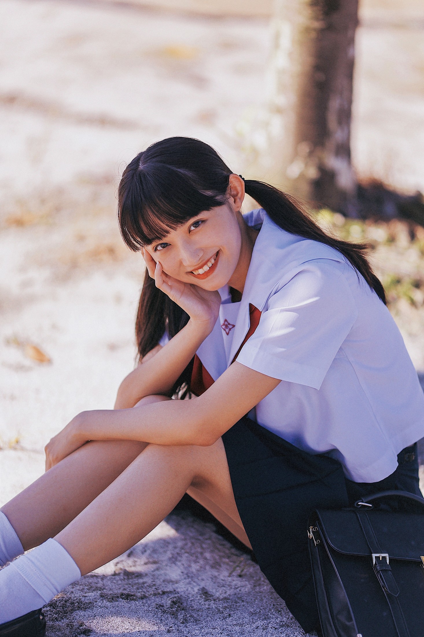 图片[3]-鈴木千奈 – 《铃木写真集》[48P]-COS写真在线网