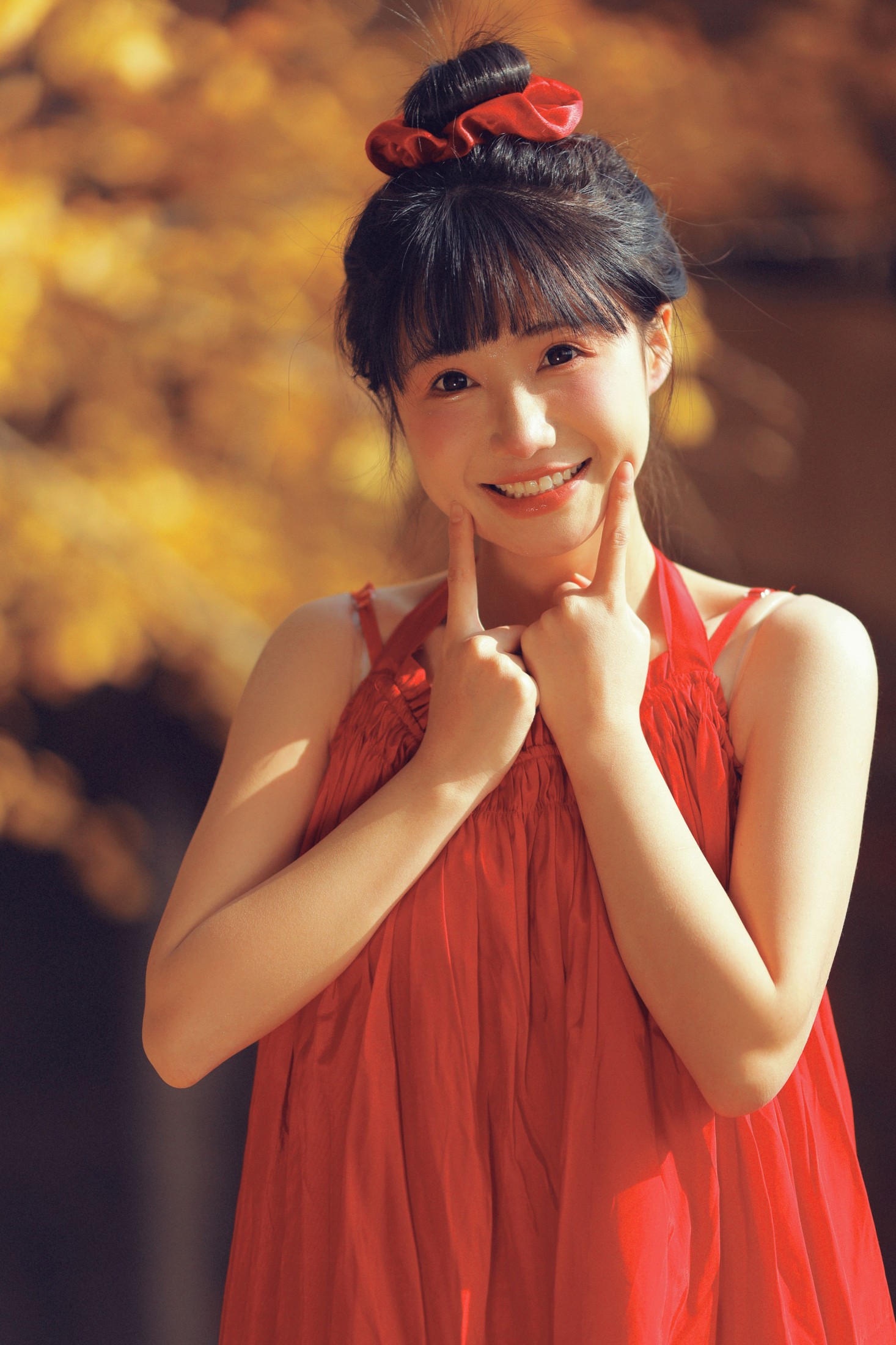 图片[4]-周小兔呀 – 《冬日一抹红》[40P]-COS写真在线网
