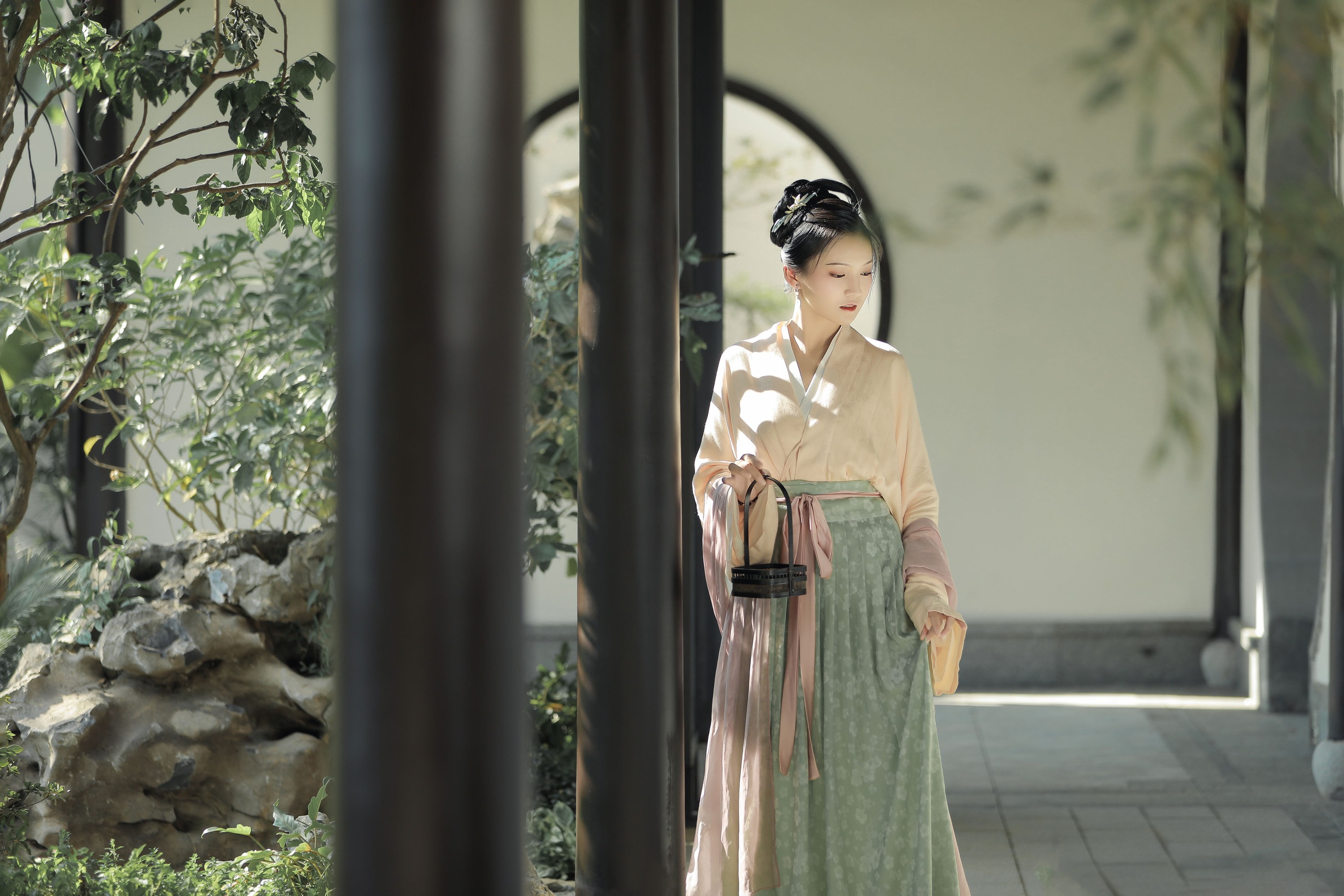 图片[3]-官官 – 《青团》[21P]-COS写真在线网