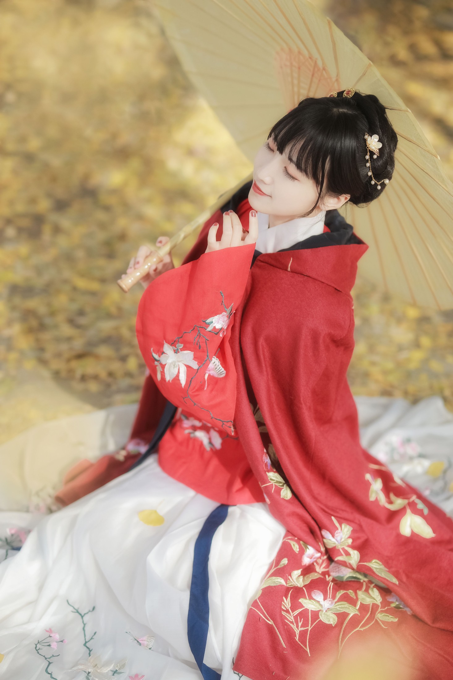 图片[5]-荞兜麻黛 – 《满园银杏落秋风》[29P]-COS写真在线网