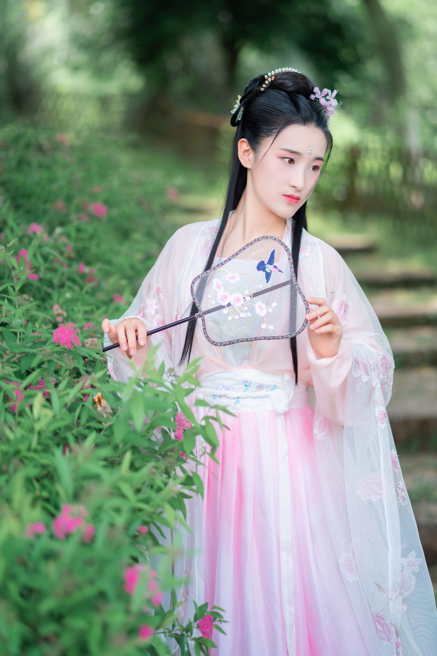 图片[4]-小雨 – 《春日游园》[32P]-COS写真在线网