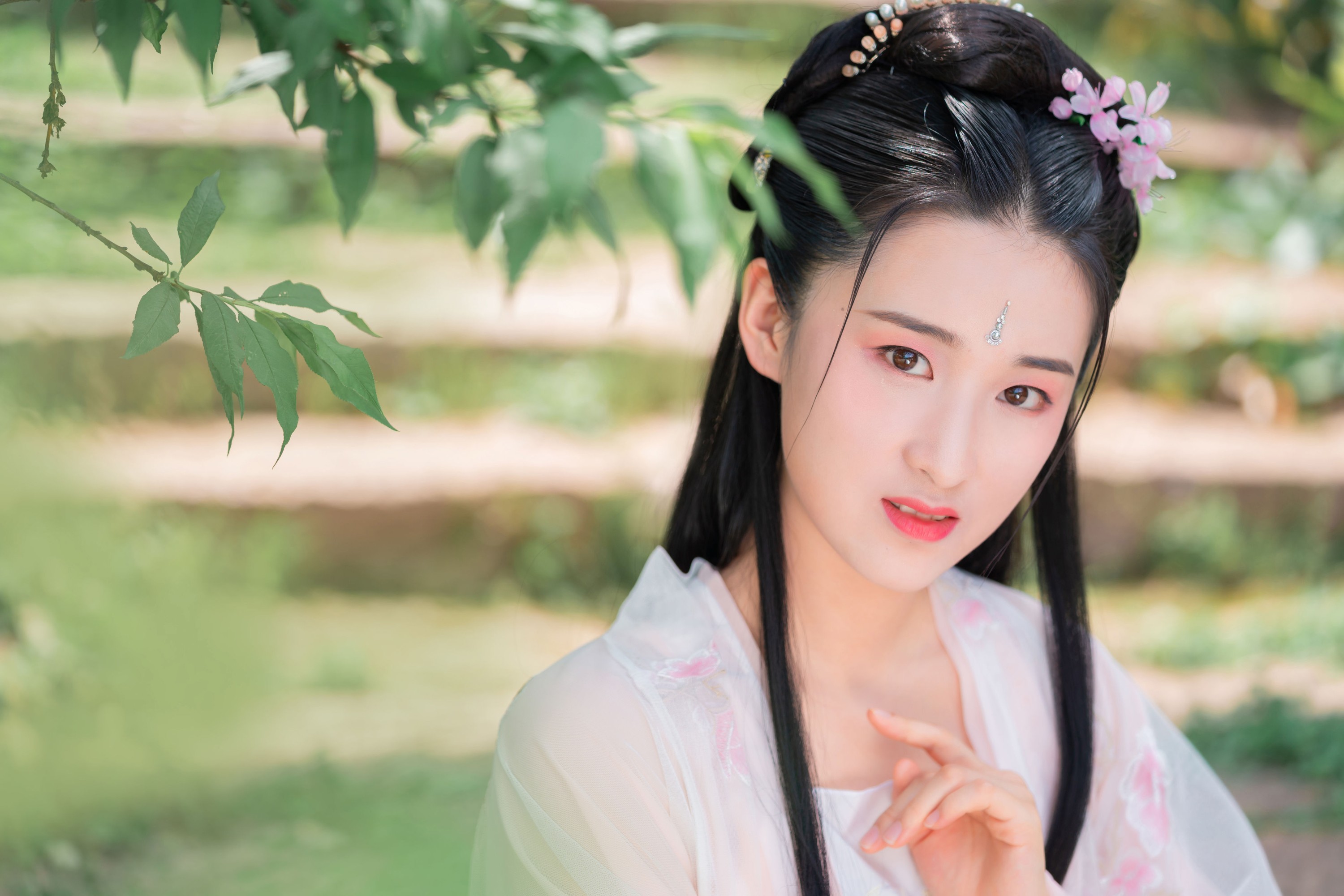 图片[5]-小雨 – 《春日游园》[32P]-COS写真在线网