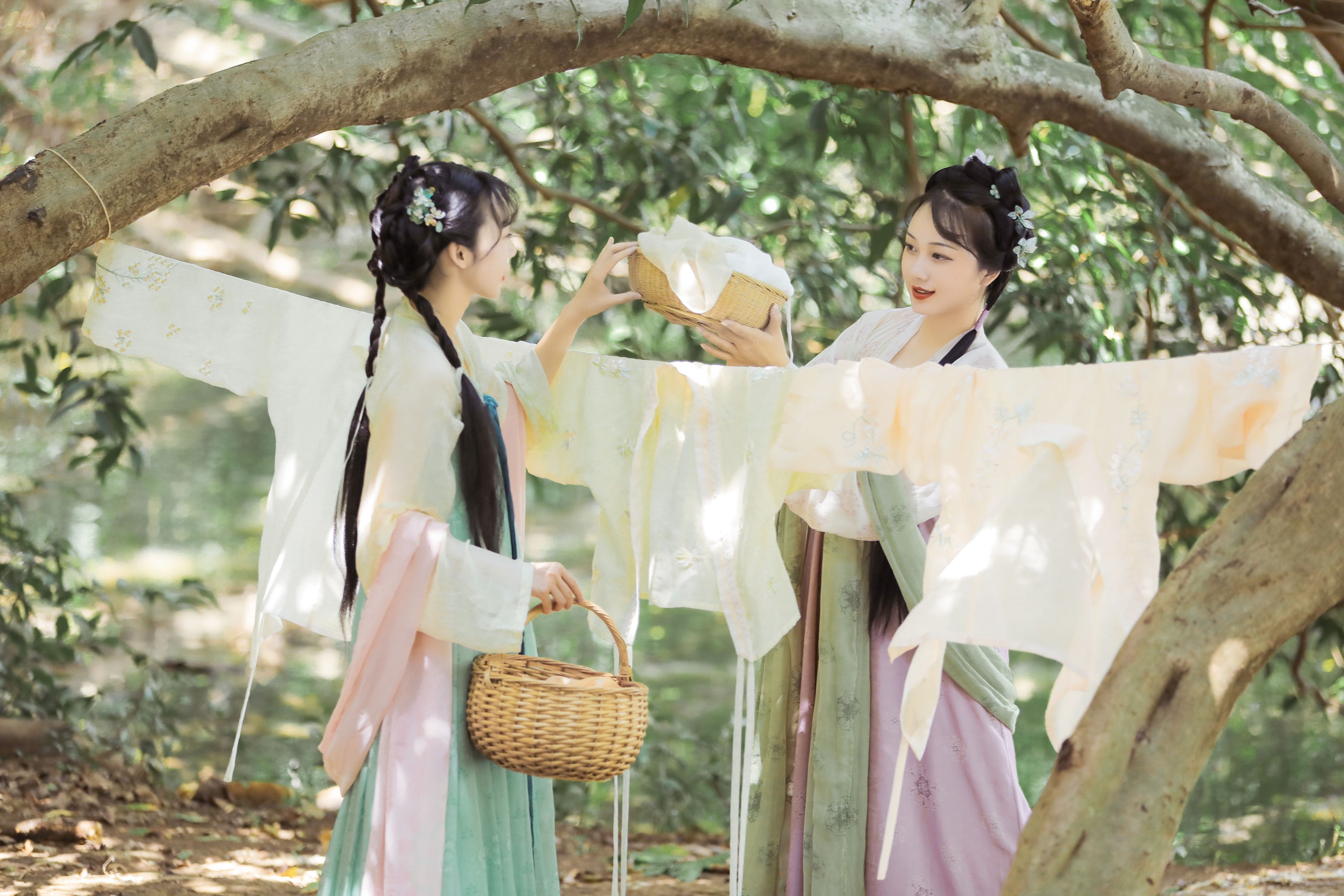 图片[3]-秋哒哒– 槐枝- – 《聘婷》[25P]-COS写真在线网