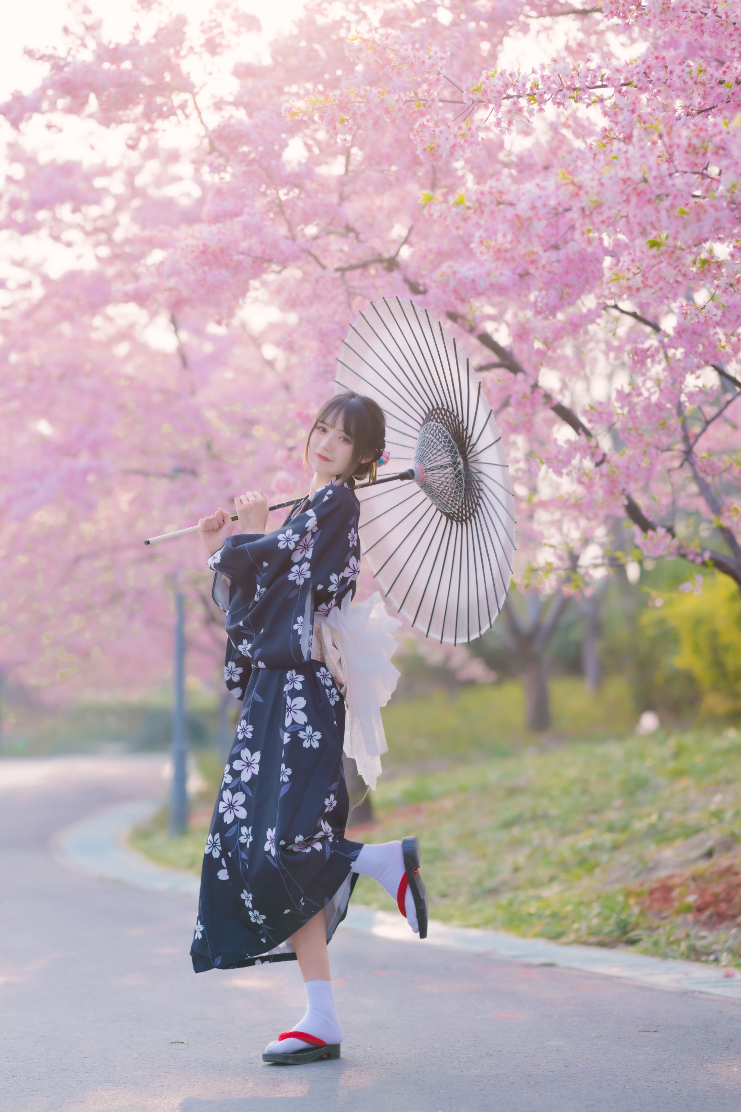 图片[4]-兔子Zzz不吃胡萝卜 – 《樱花烂漫时》[26P]-COS写真在线网