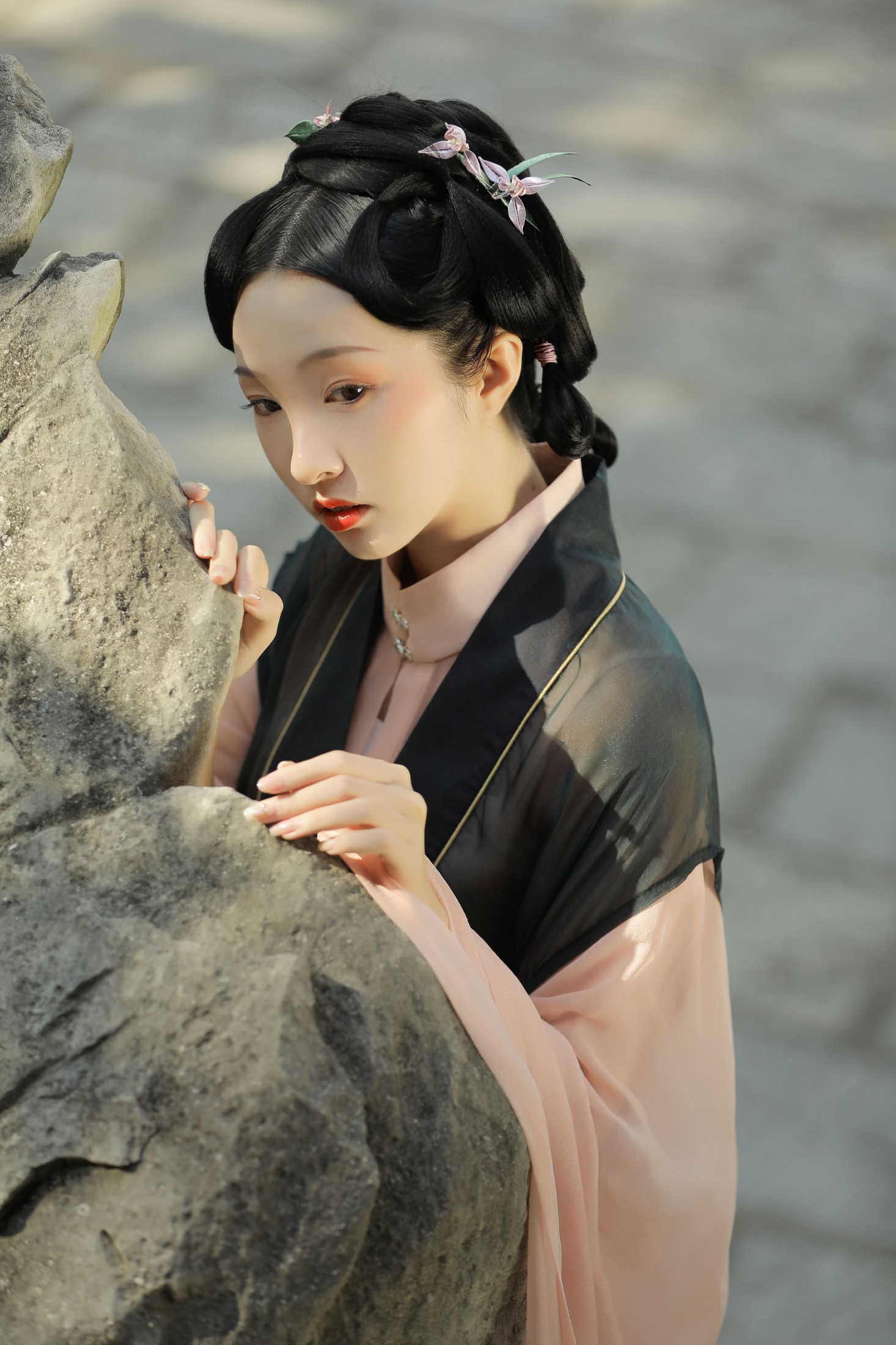 星野丸丸 – 《春序》[22P] - 秀人网免费无水印在线套图写真