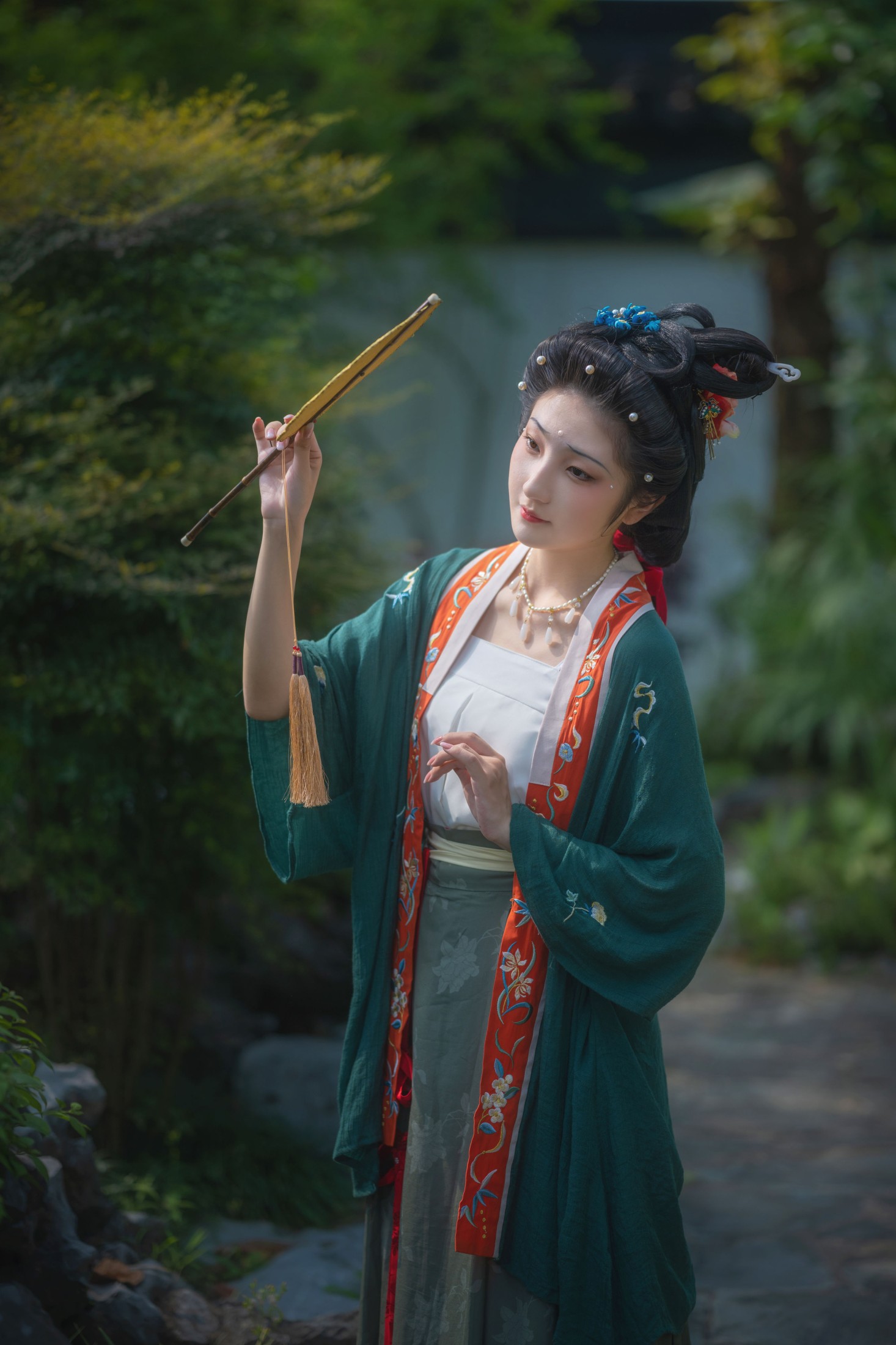 图片[5]-婉婷爱喝奶茶 – 《春日游园》[23P]-COS写真在线网