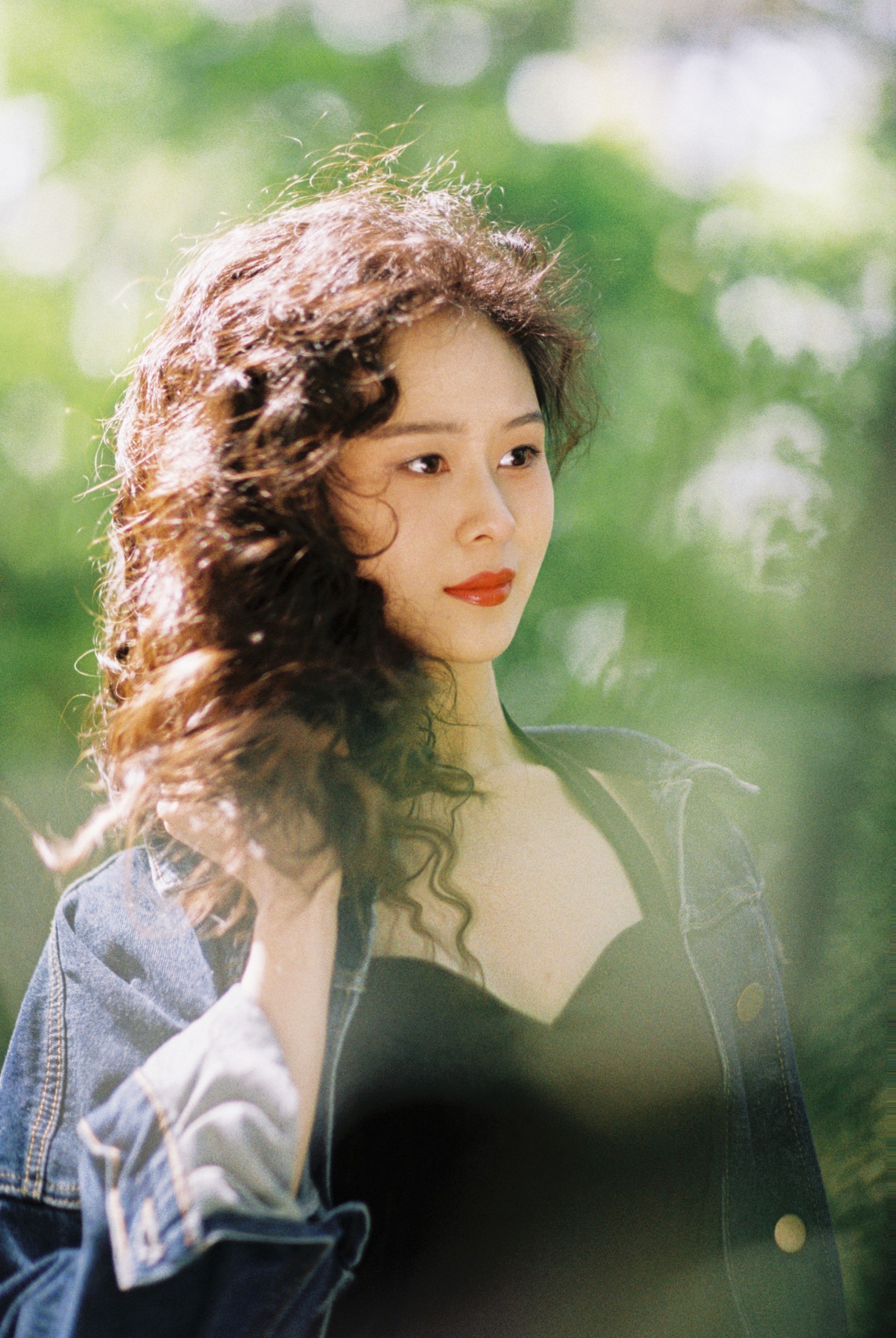 图片[5]-思思 – 《港风胶片》[24P]-COS写真在线网