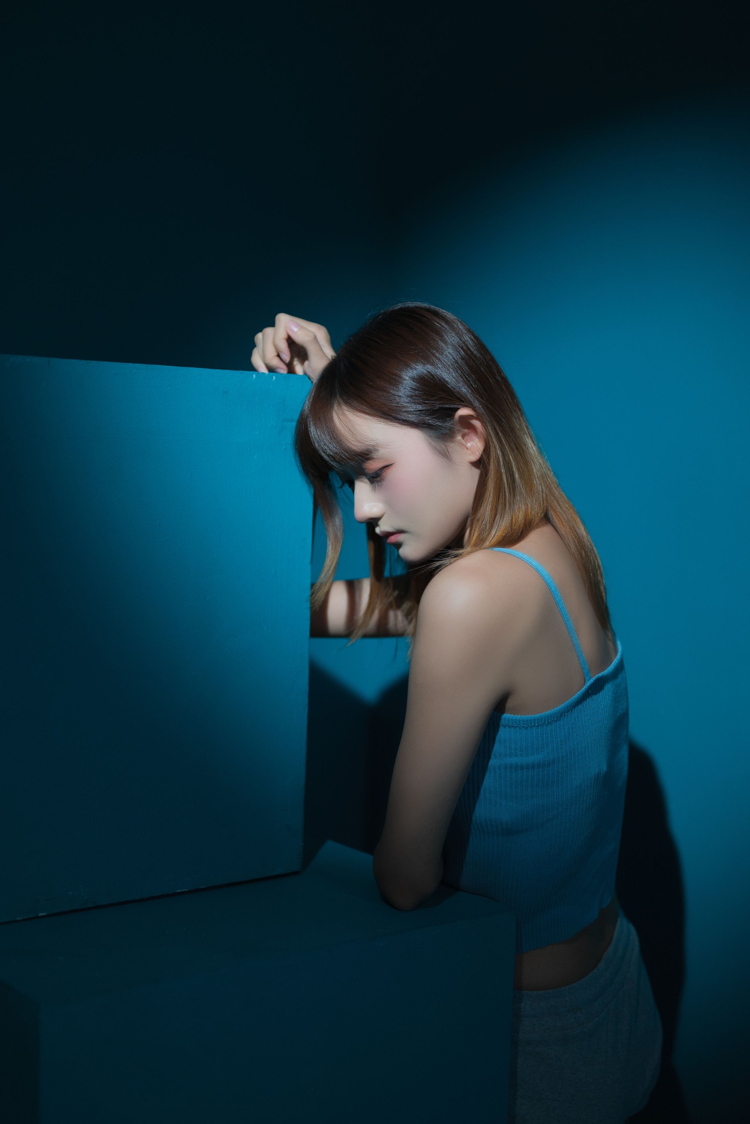 图片[5]-兔子Zzz不吃胡萝卜 – 《抑郁的蓝房间》[27P]-COS写真在线网