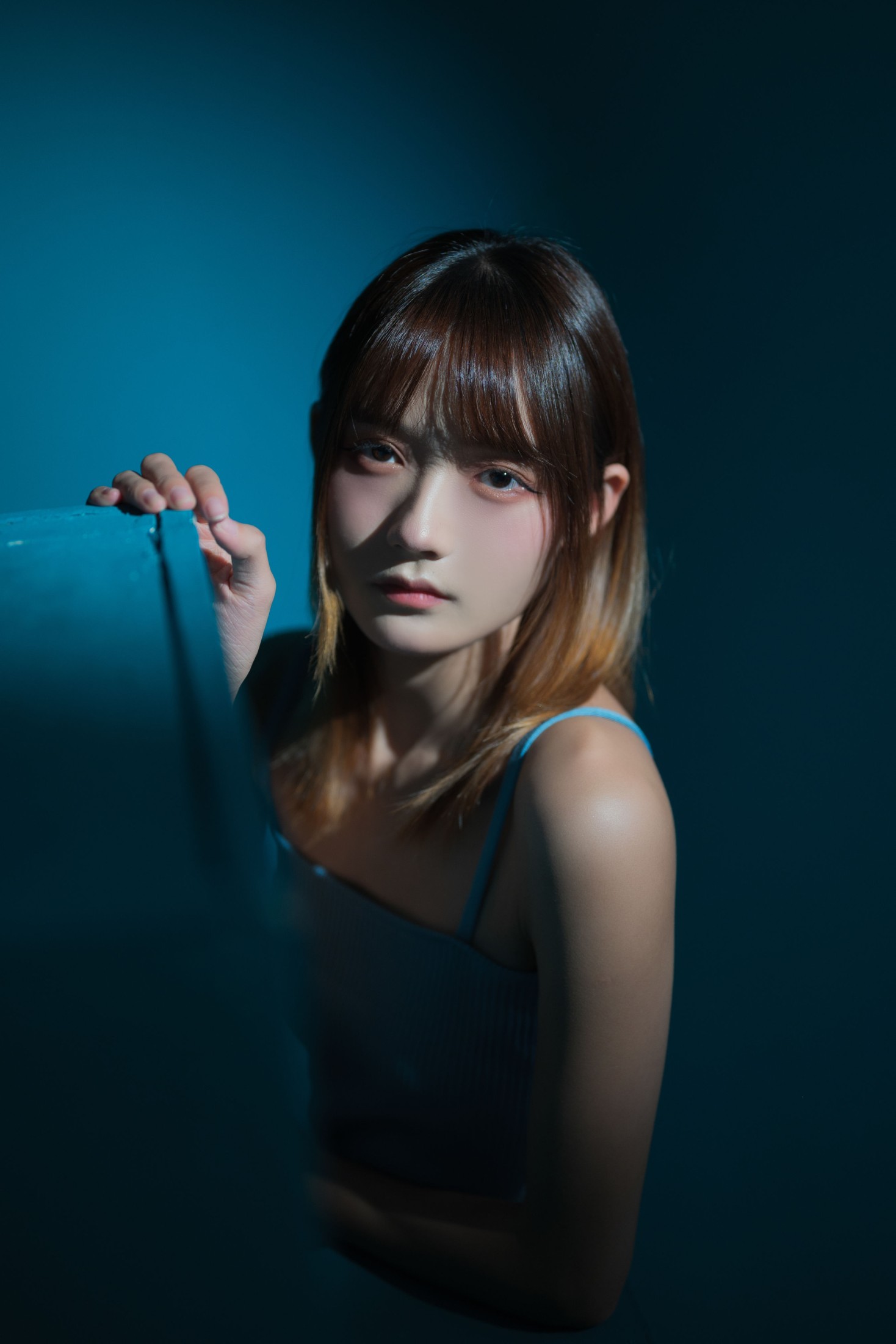 图片[4]-兔子Zzz不吃胡萝卜 – 《抑郁的蓝房间》[27P]-COS写真在线网